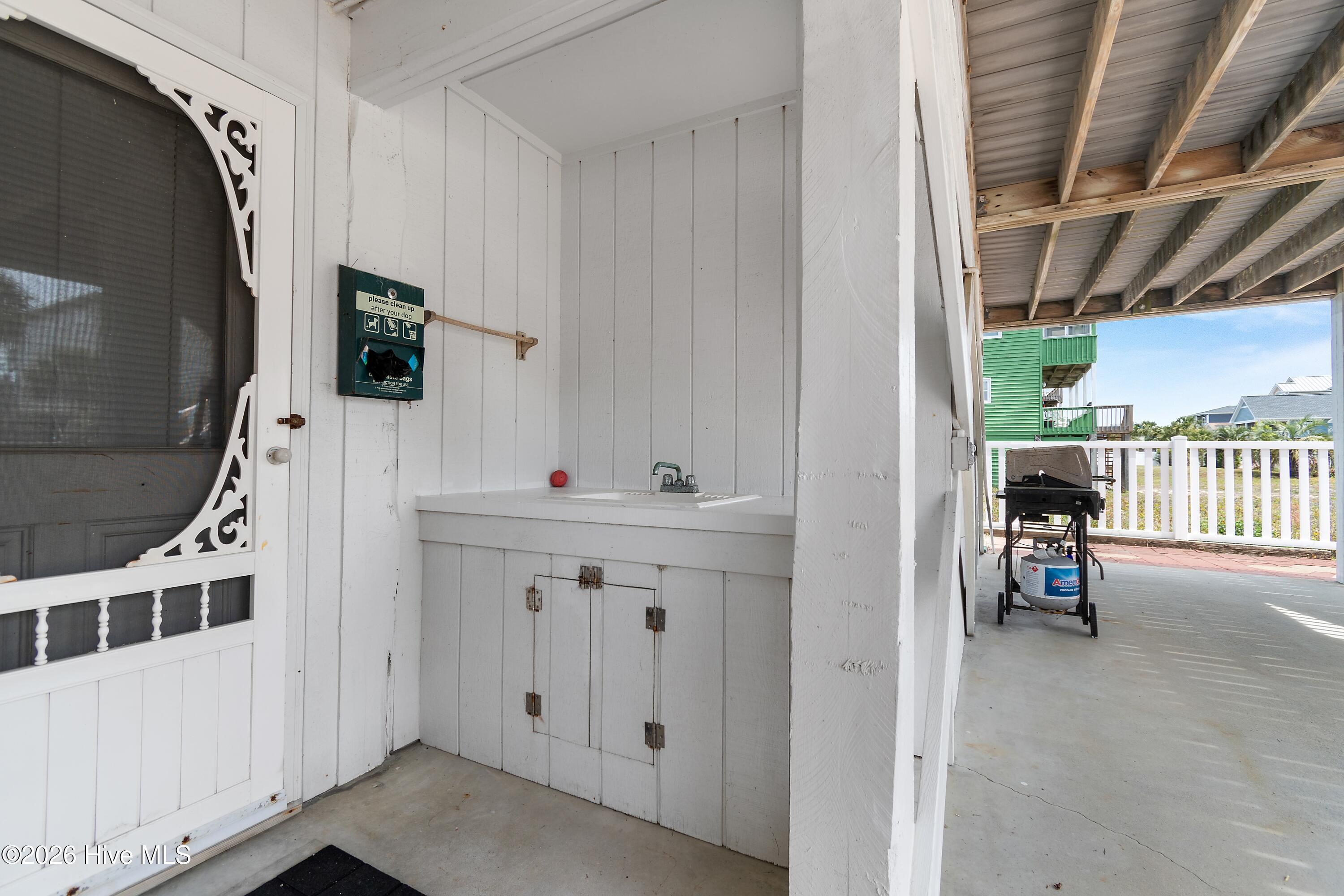 197 Brunswick Avenue W, Holden Beach, NC, 28462