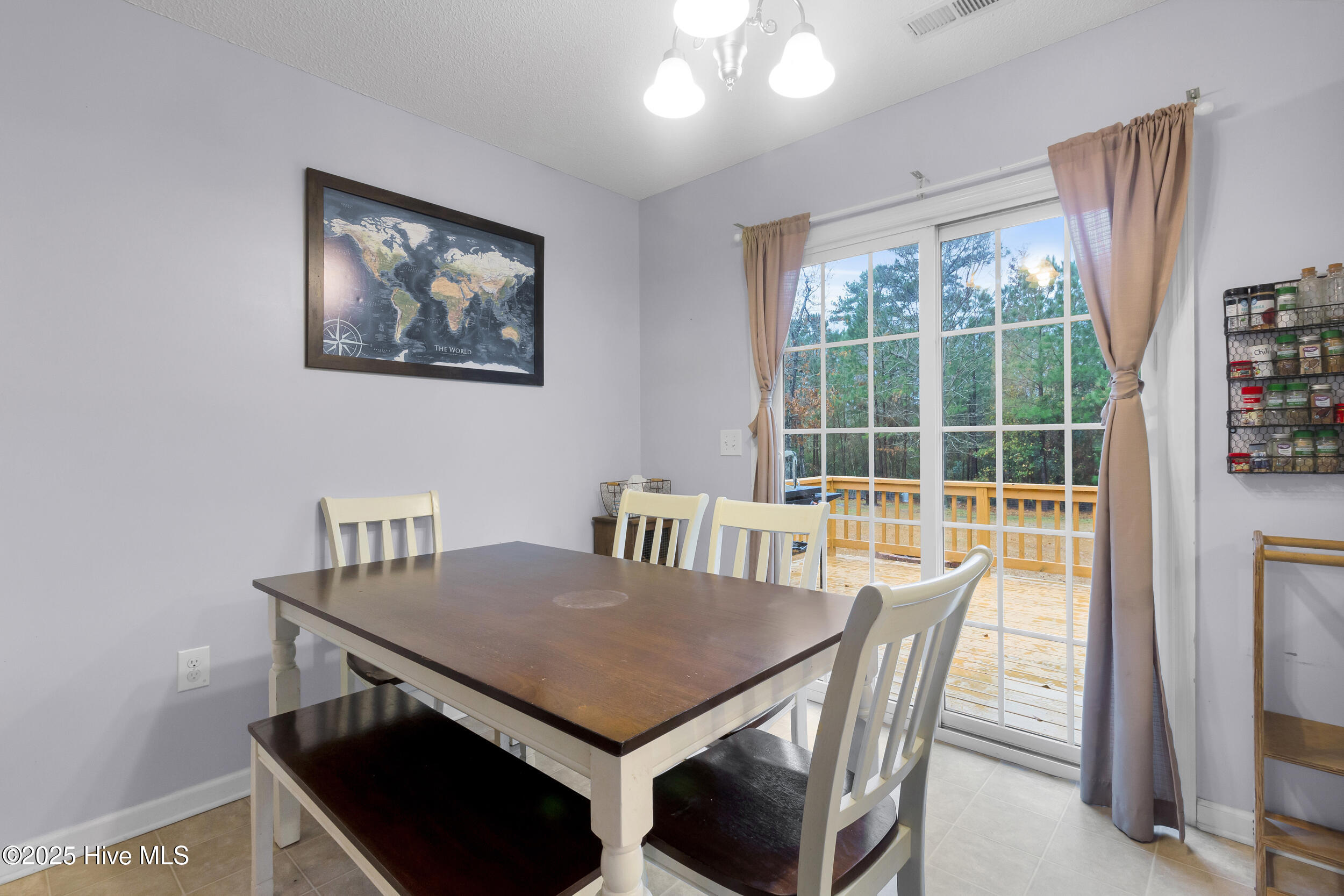 100545488 | Photo 12