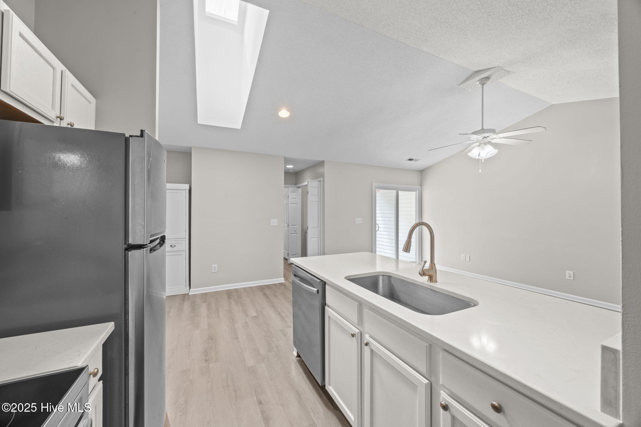 14-web-or-mls-0C0A9396