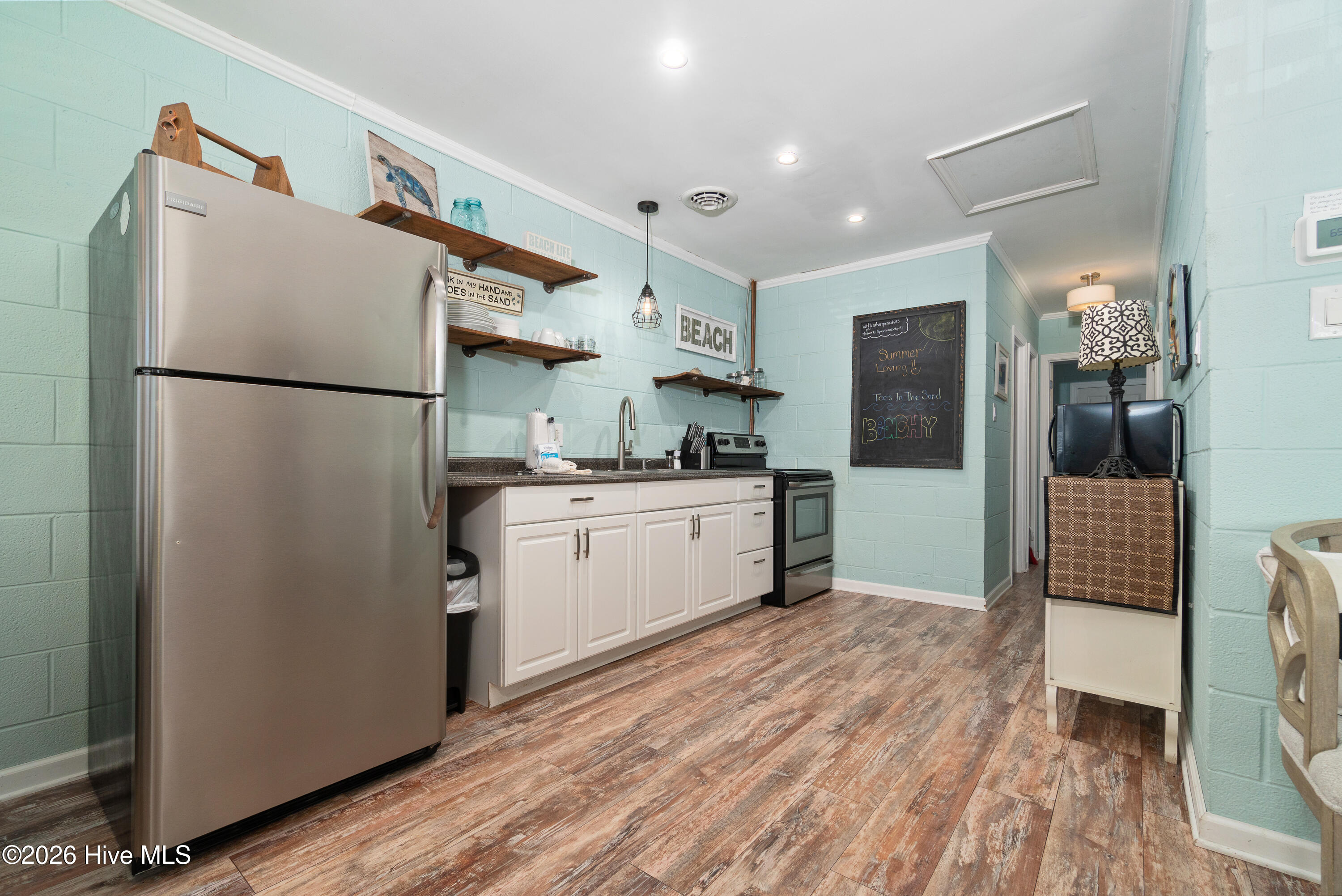 207 E Terminal Boulevard,Atlantic Beach