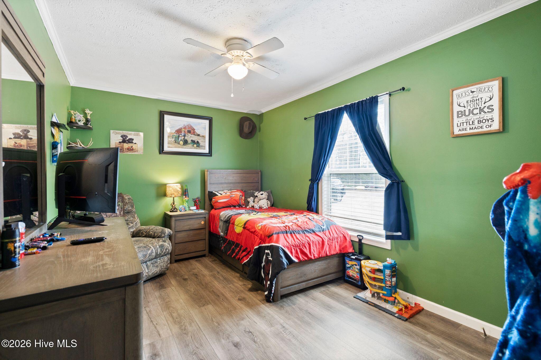 100559666 | Photo 31