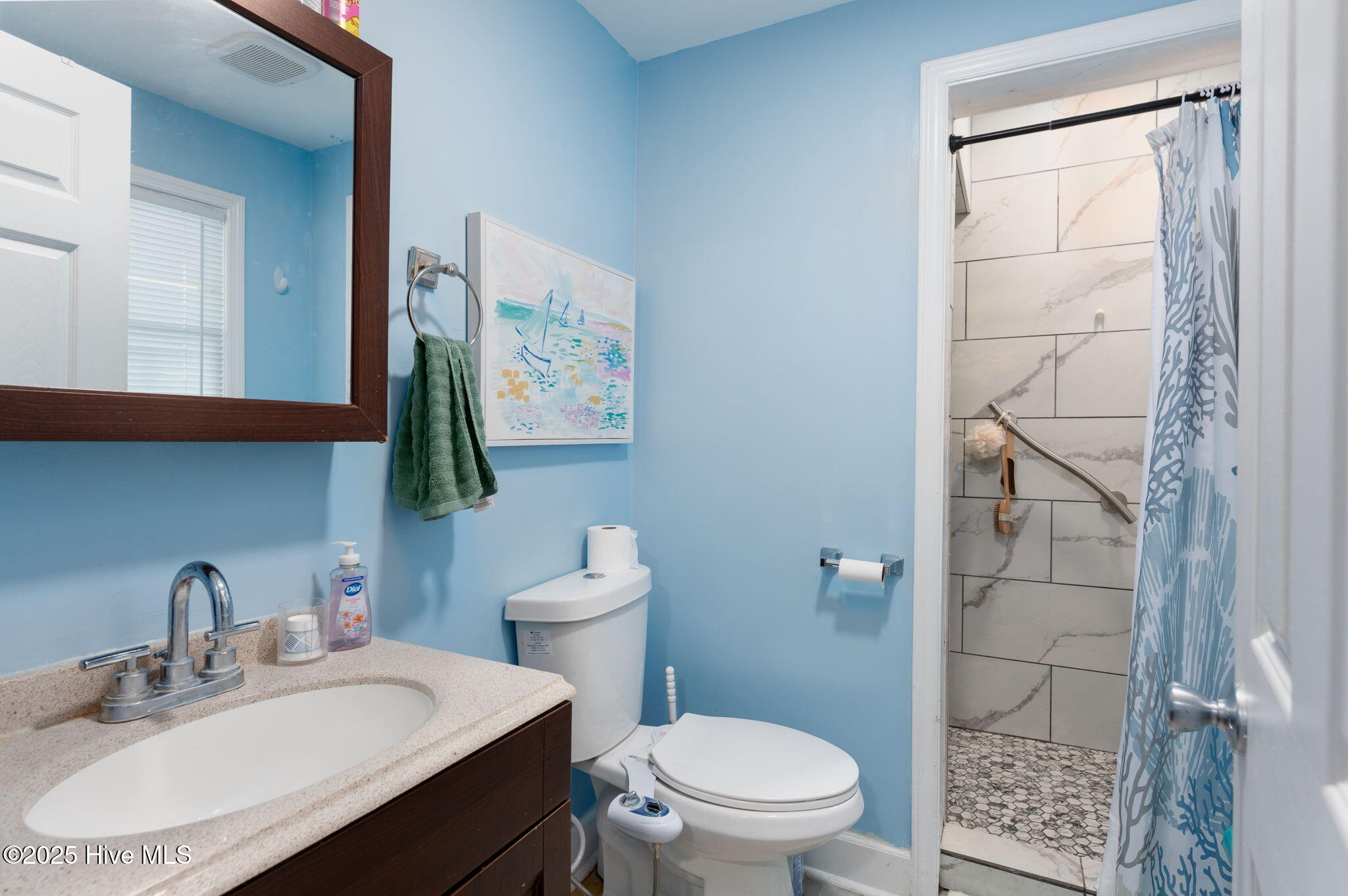 100534181 | Photo 19