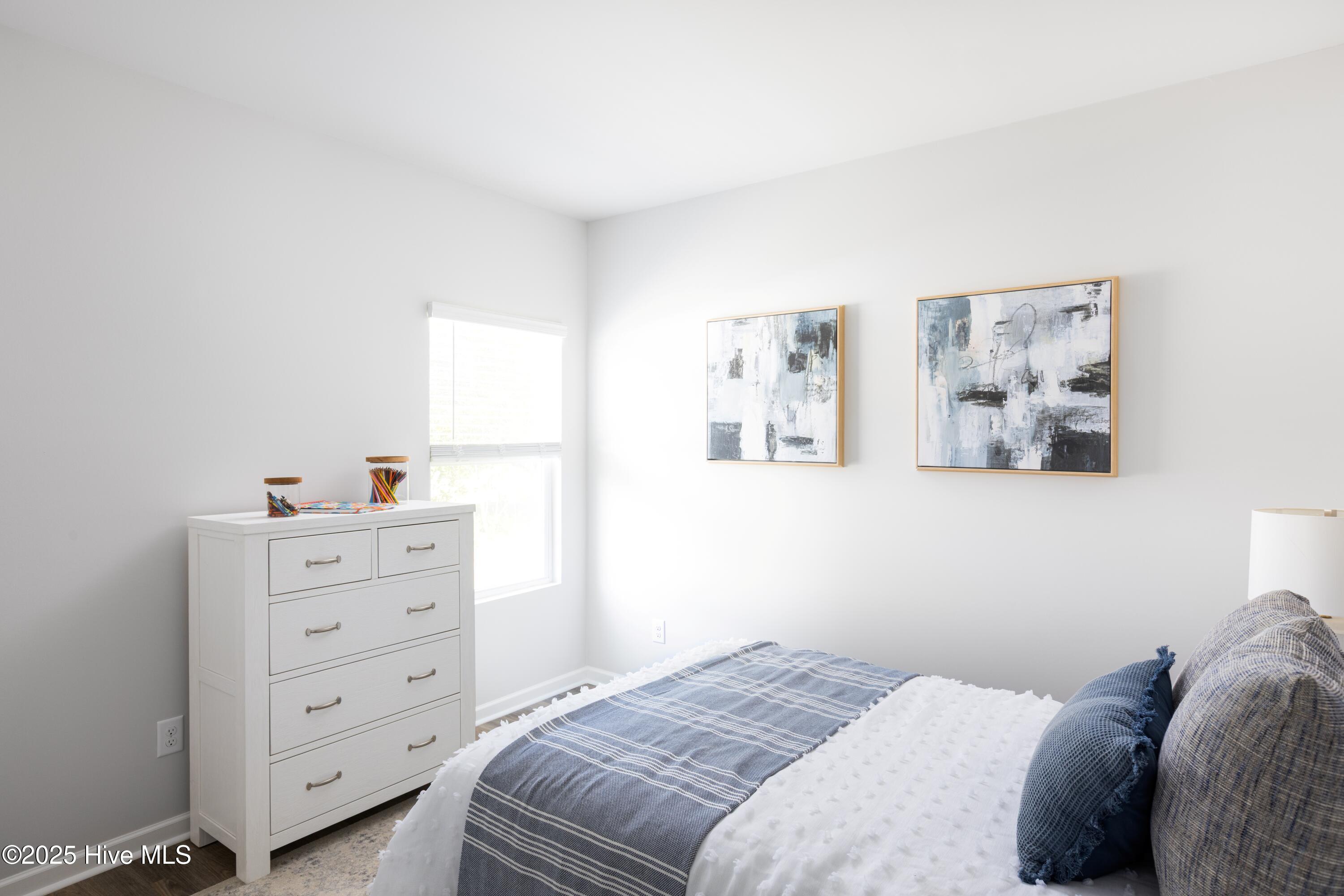 100524209 | Photo 22