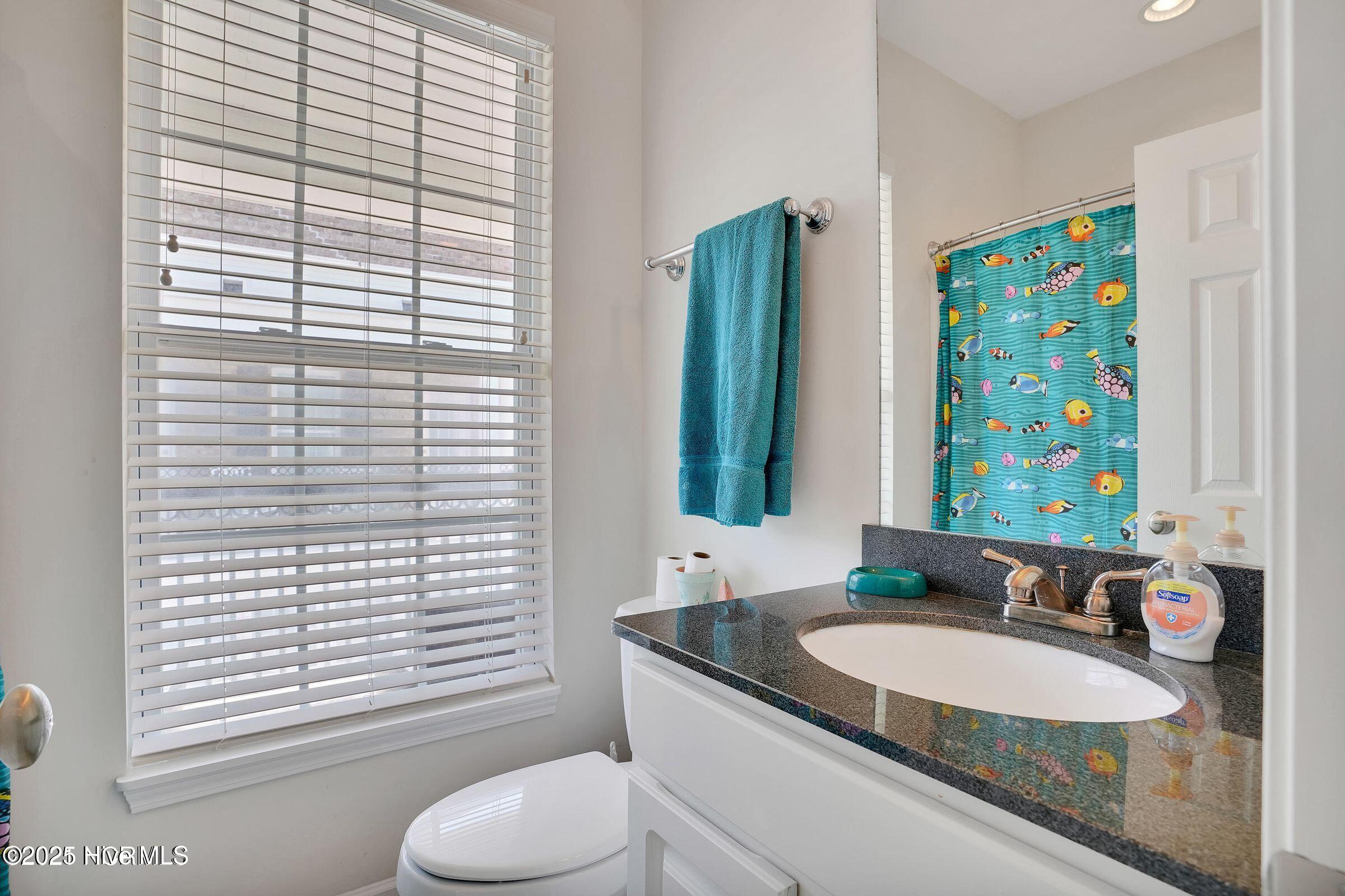 100514003 | Photo 17