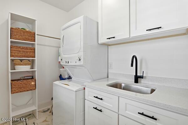 100555681 | Photo 34