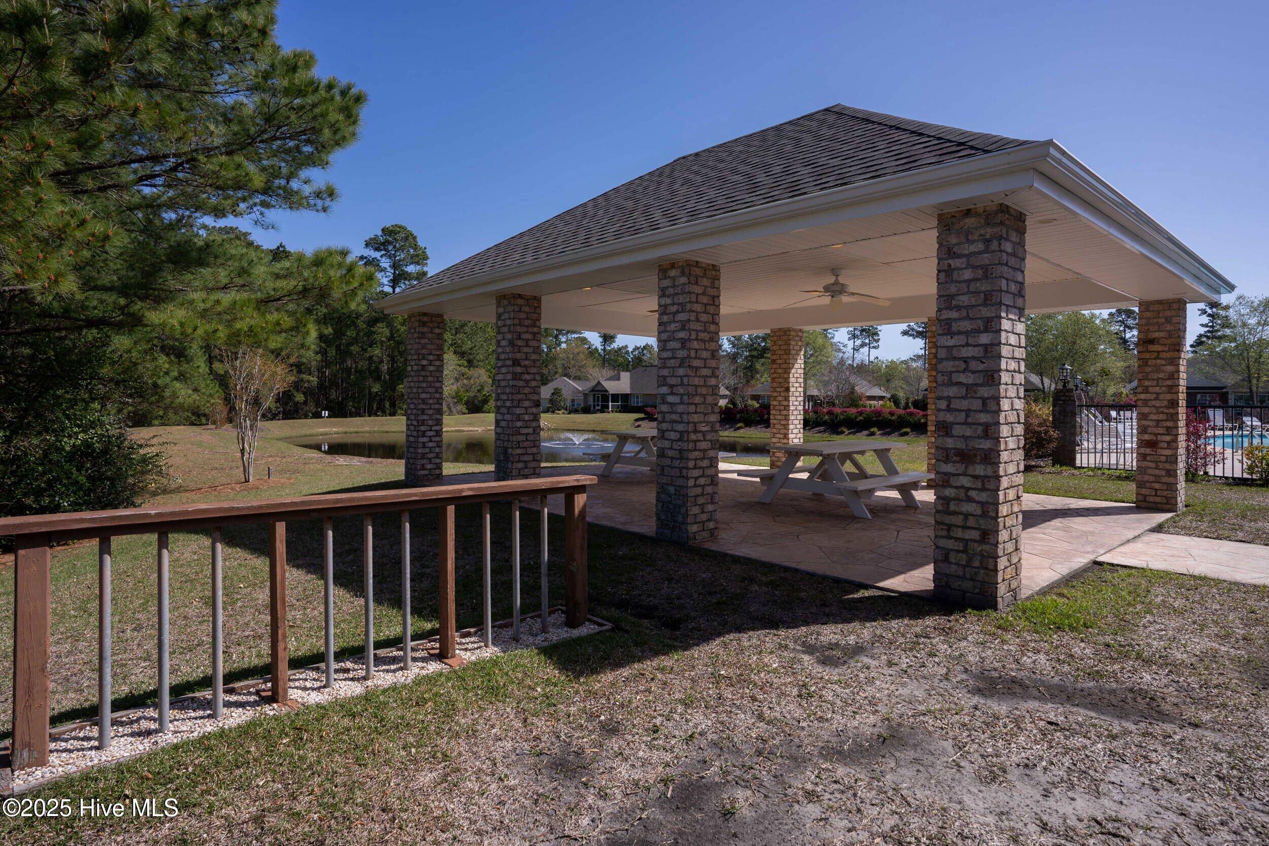 100564628 | Photo 53