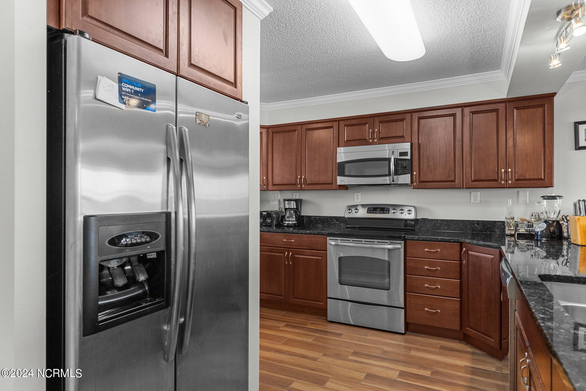 1505 Salter Path Road 304,Indian Beach