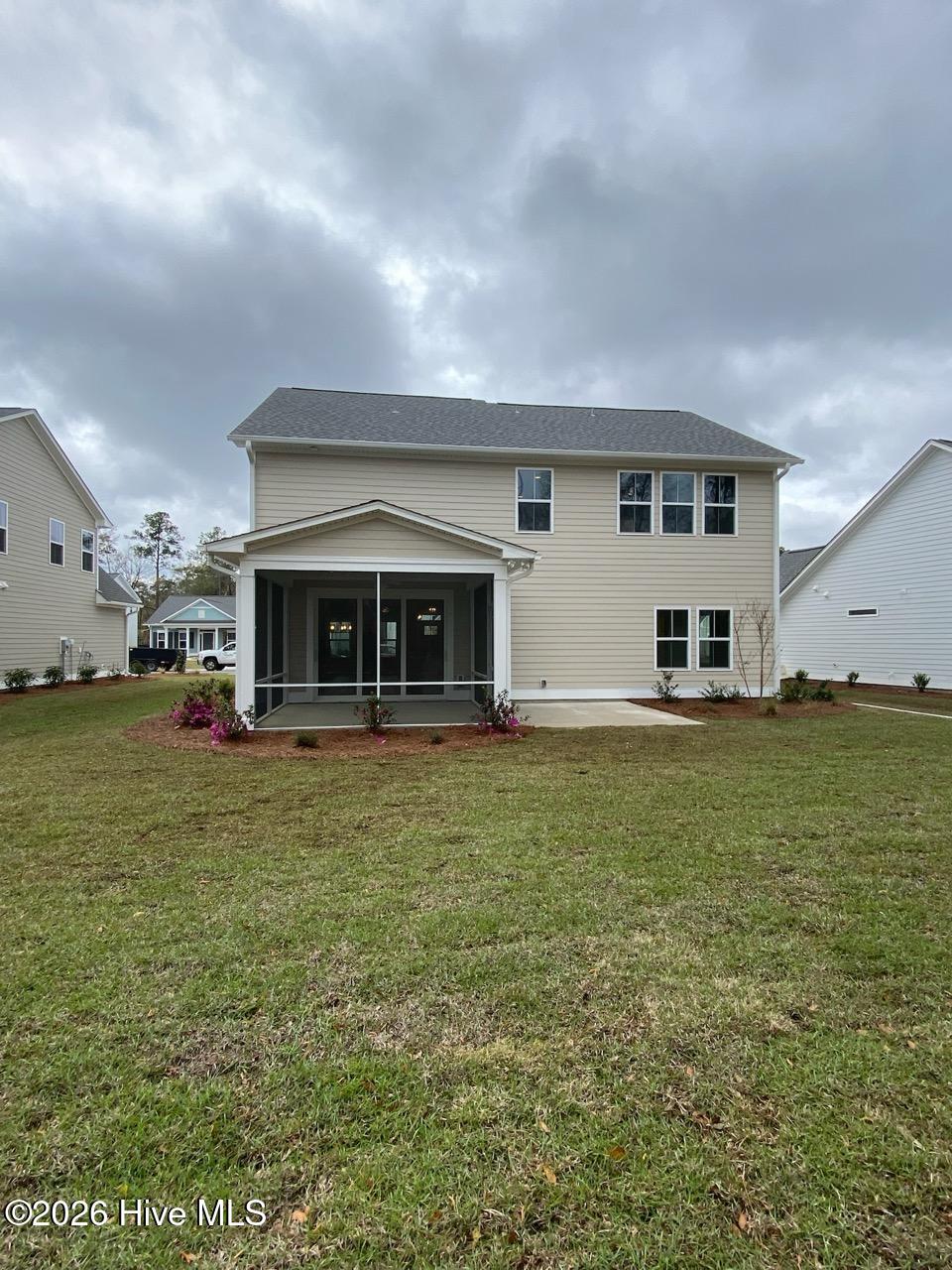 100566041 | Photo 17