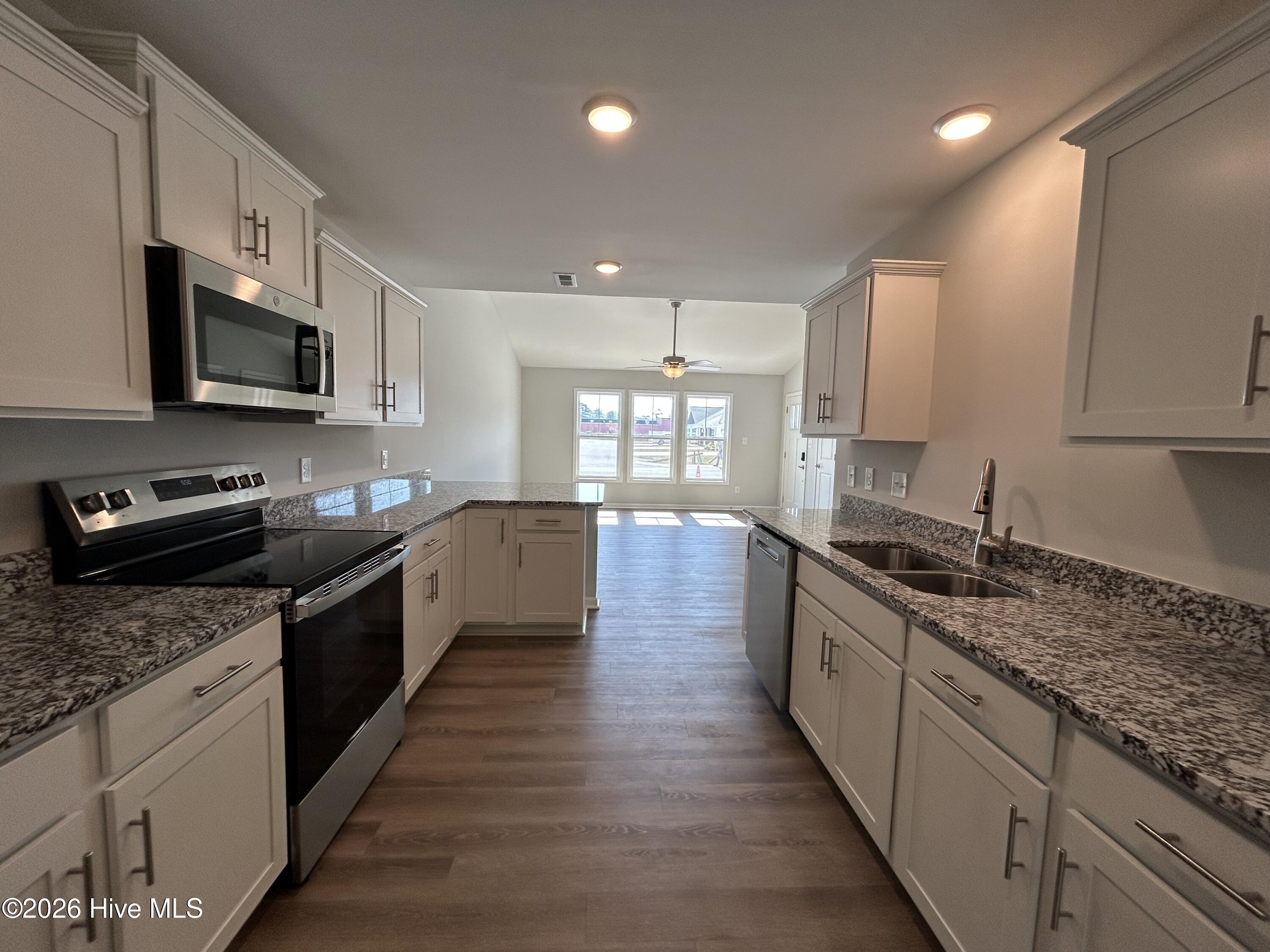 502 Cove Drive,Newport