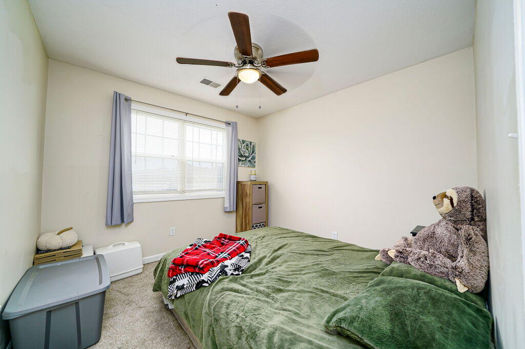 1st room
