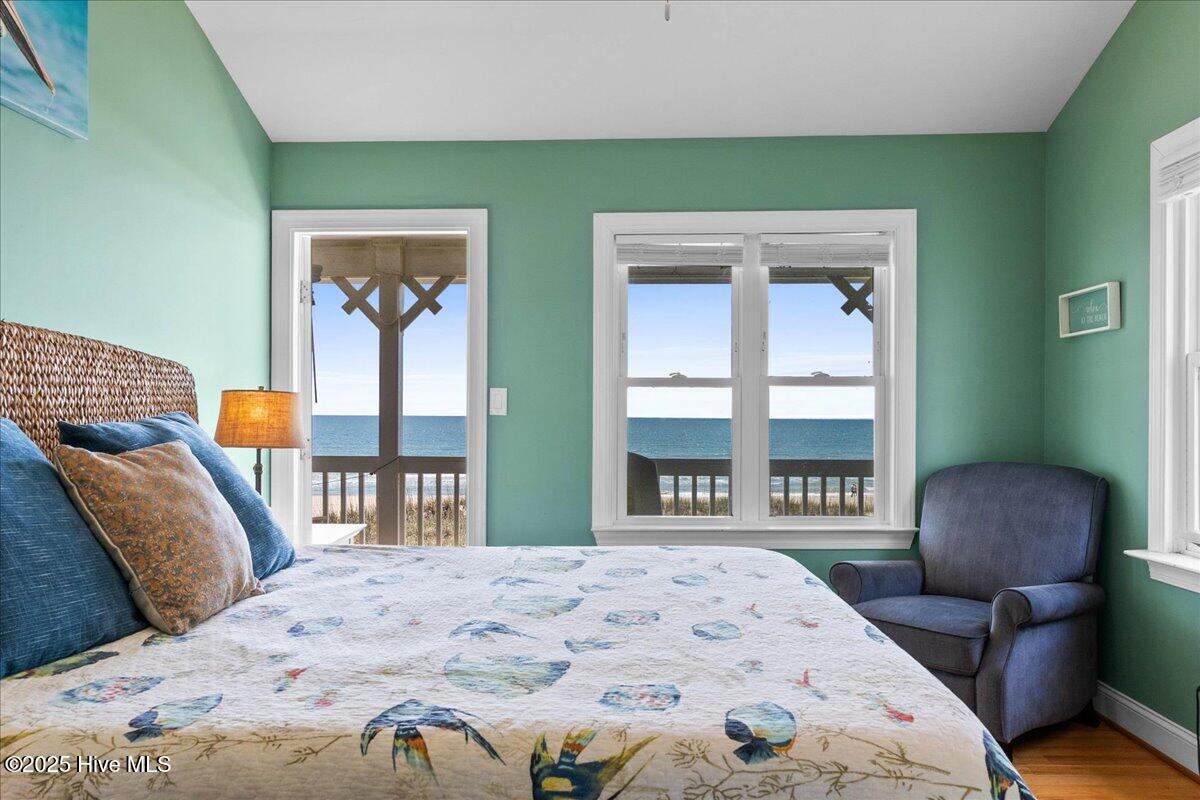 100513648 | Photo 24