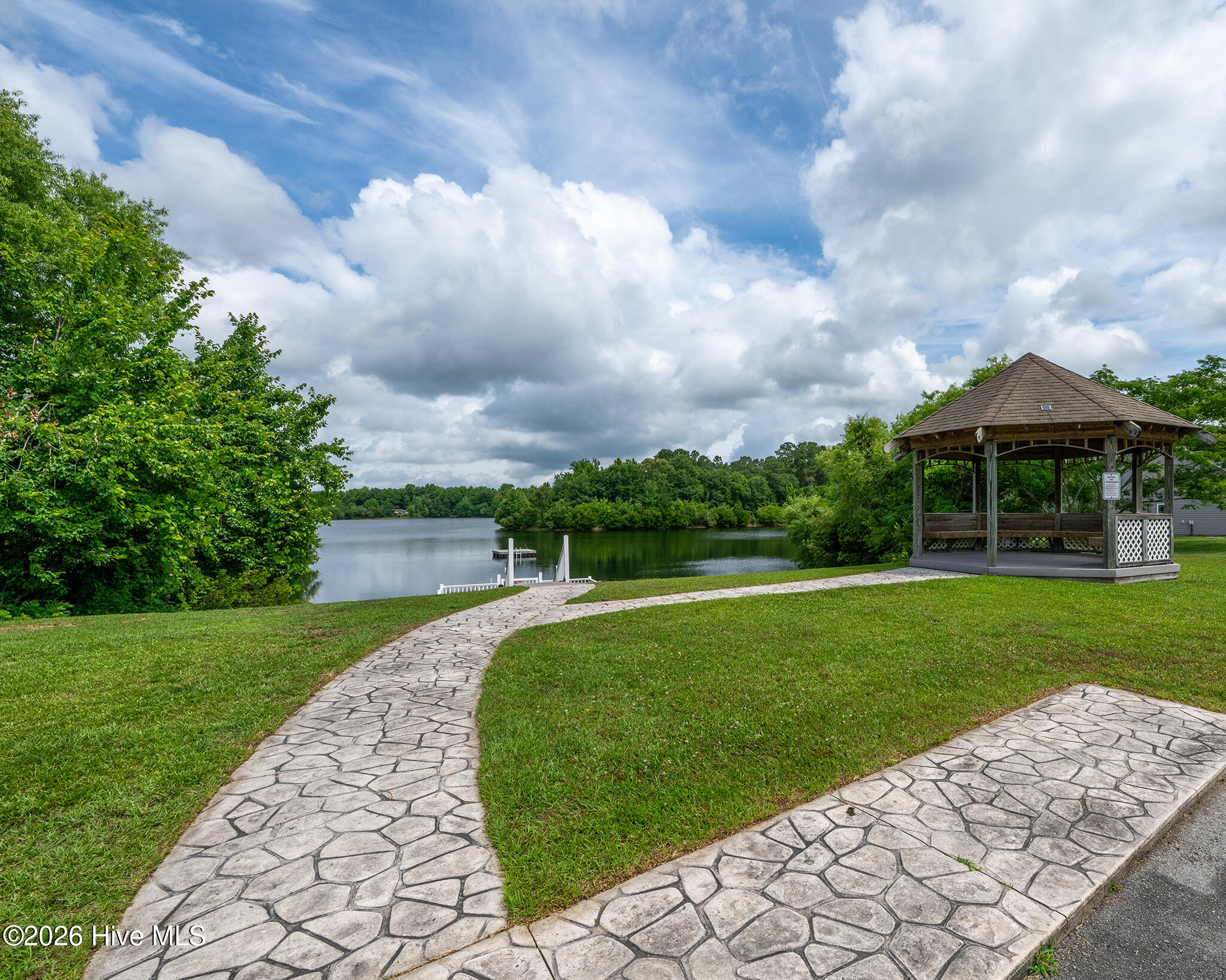 303 Ramonas Lake Court,New Bern