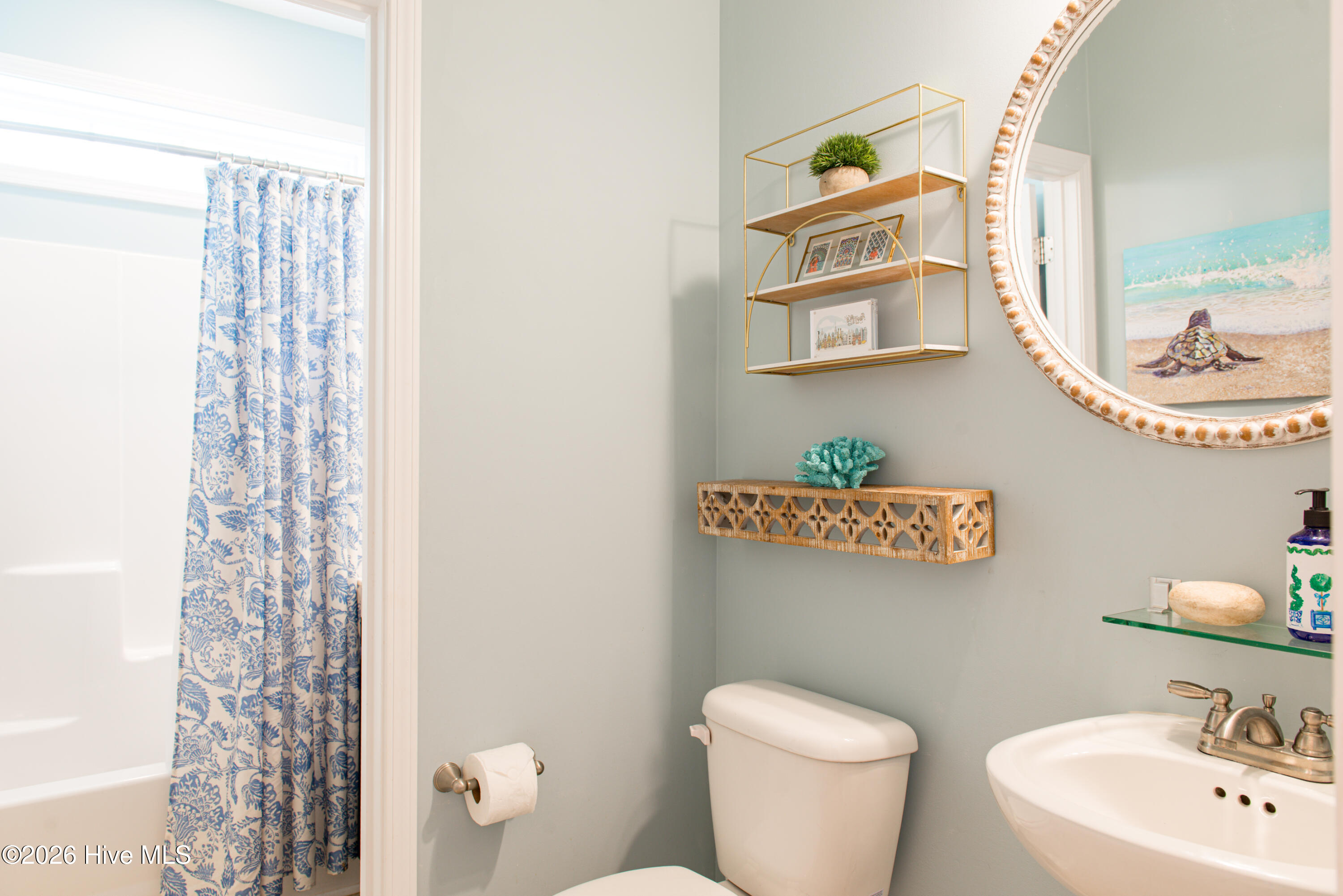 100553432 | Photo 43