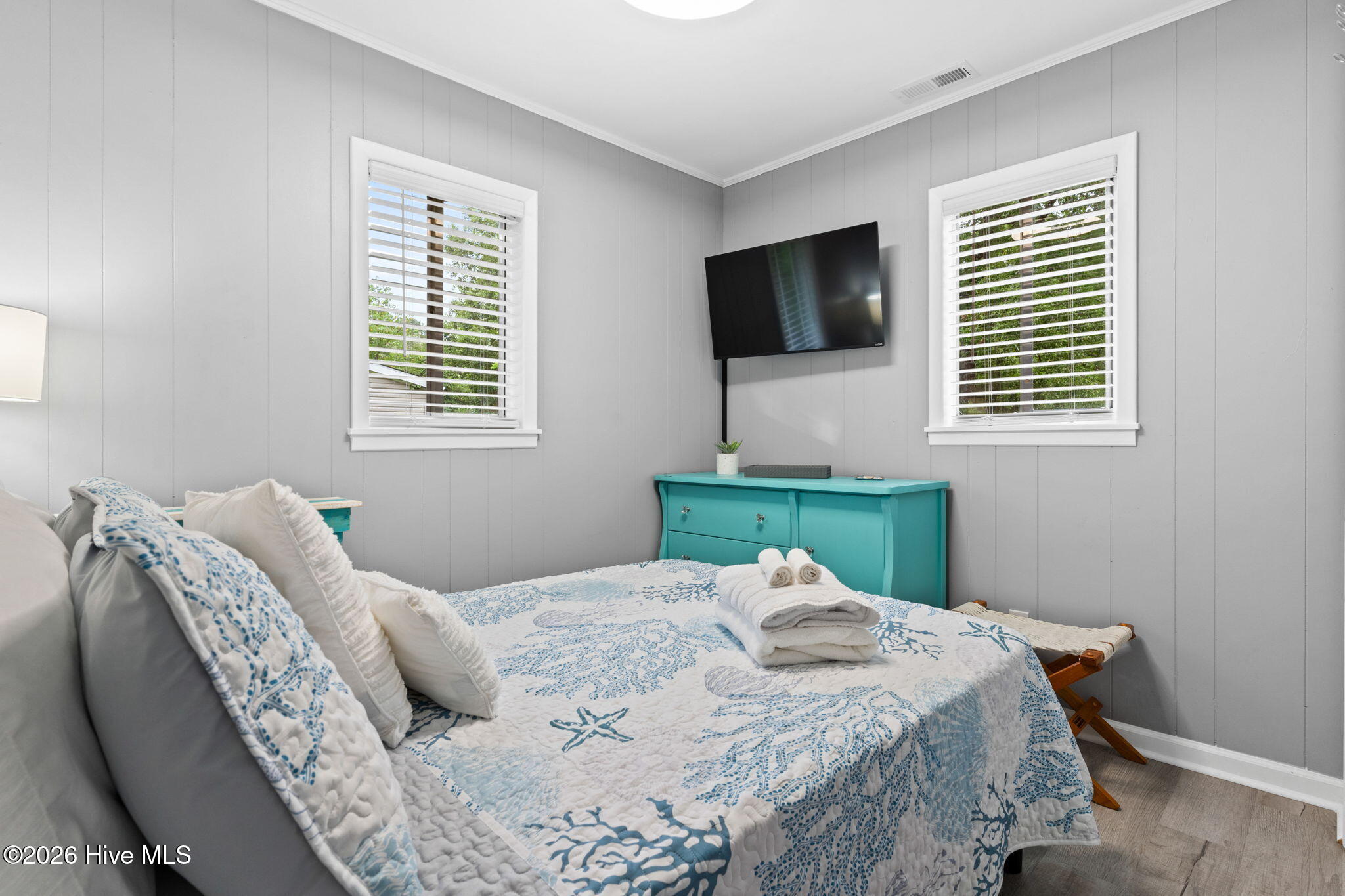 100563184 | Photo 29