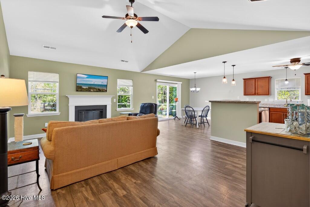 106 Sonia Drive,Hubert