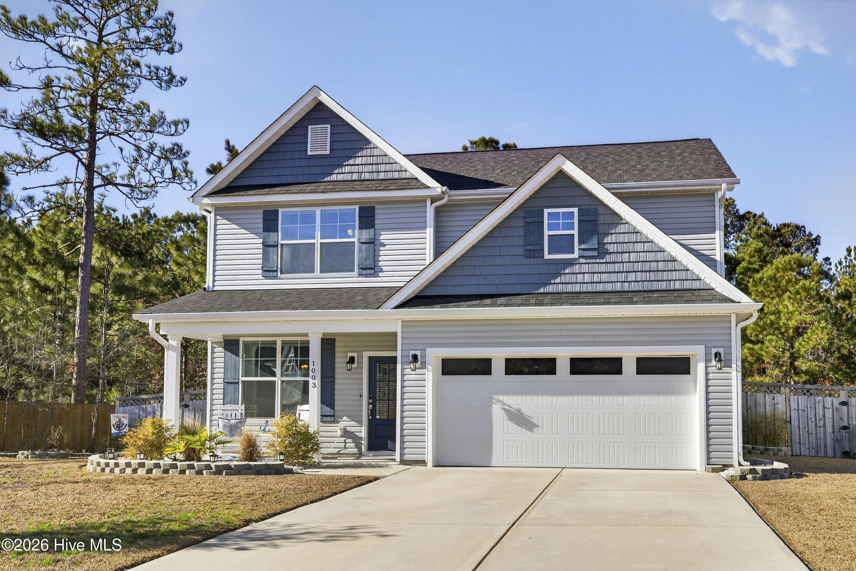 100548256 | Photo 48