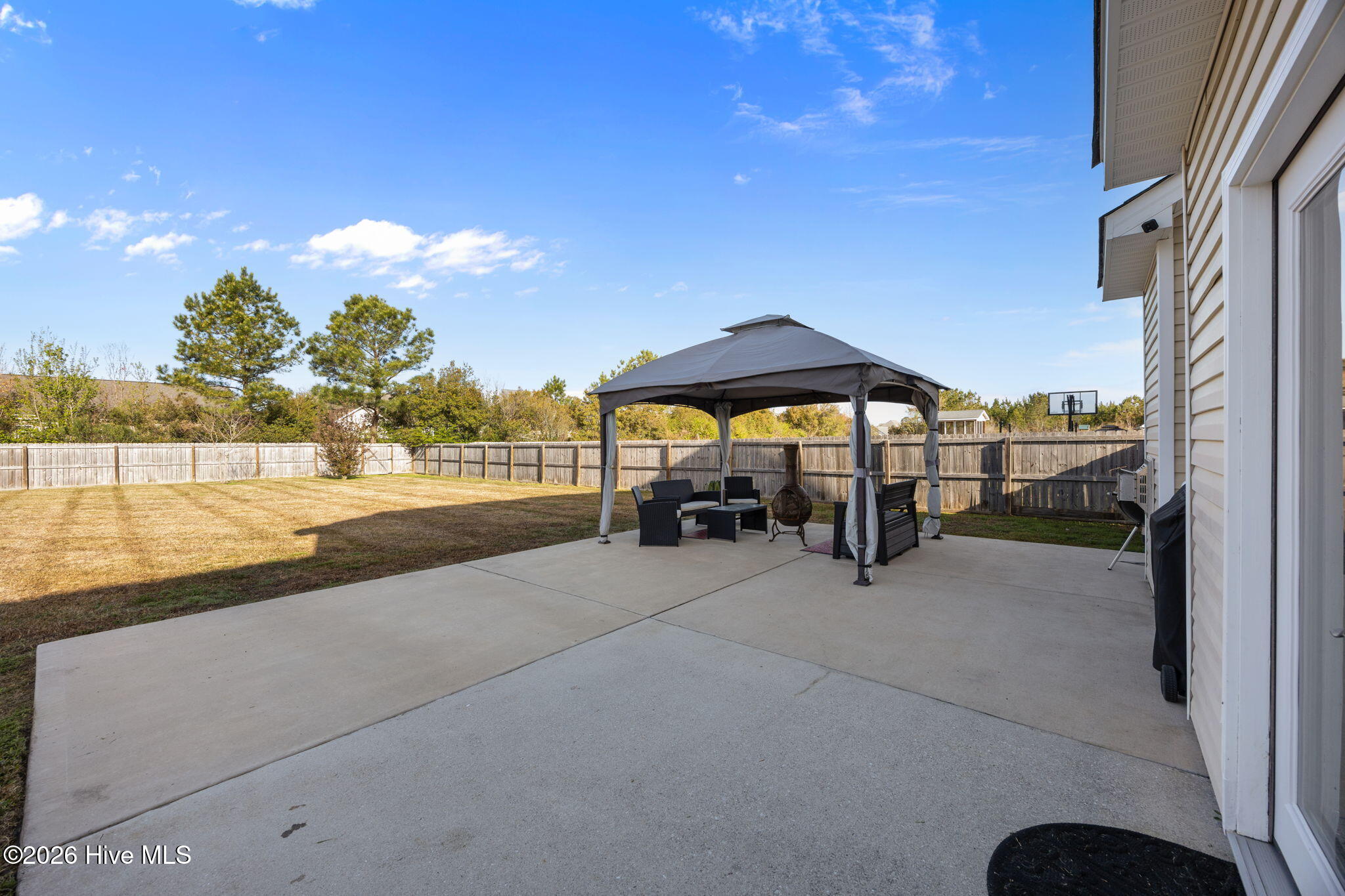 100564240 | Photo 59