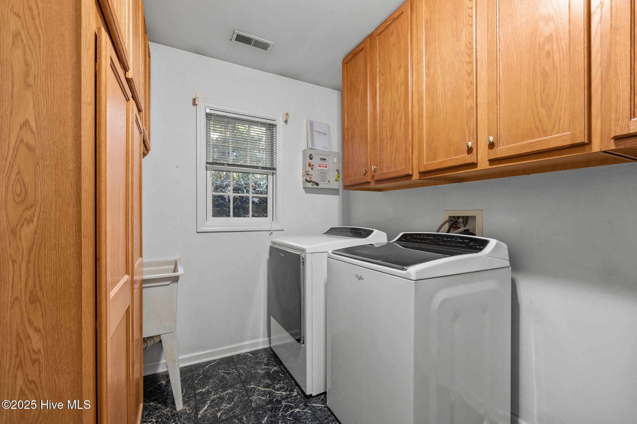 100540758 | Photo 28