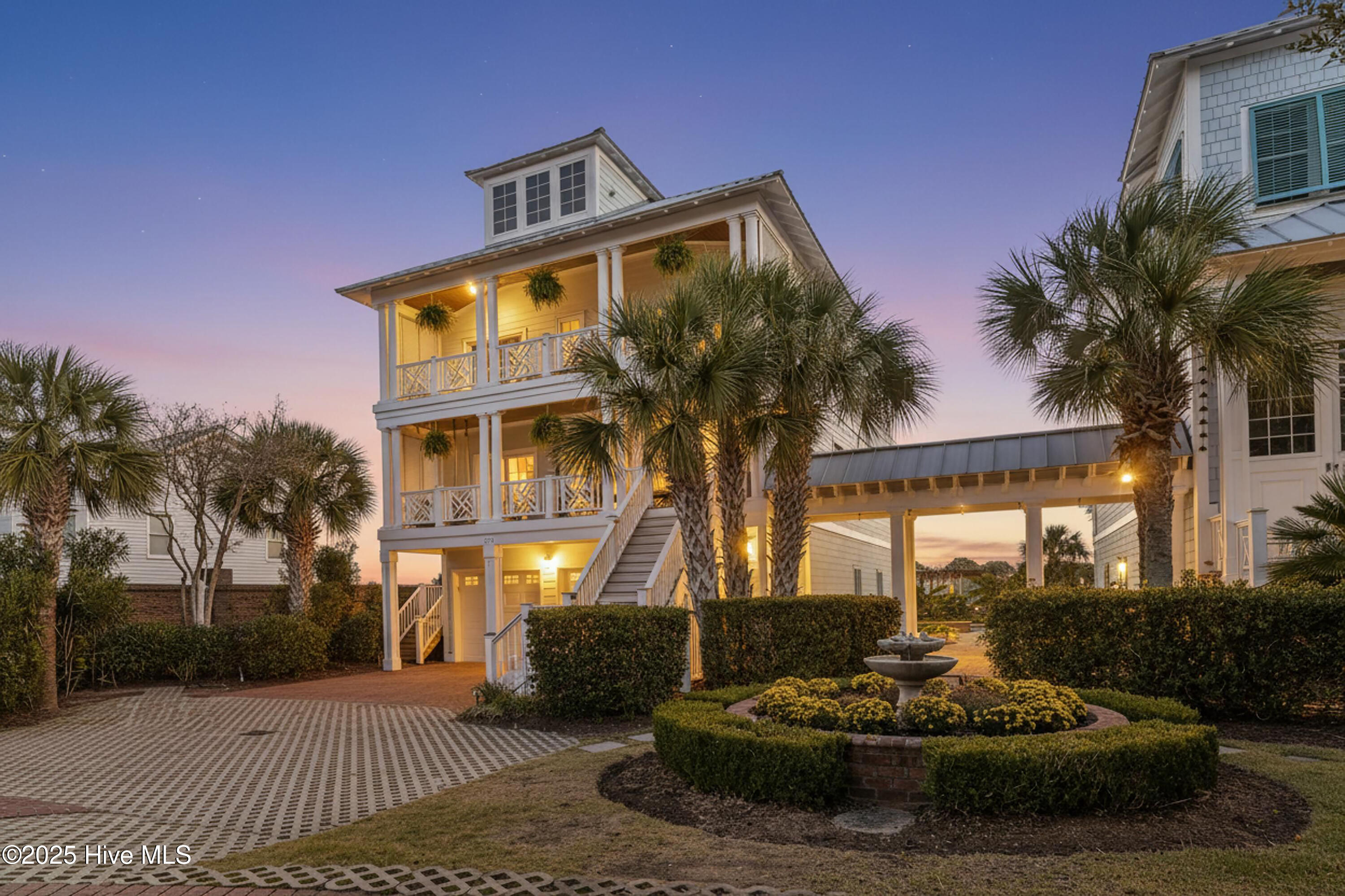 100541249 | Photo 104