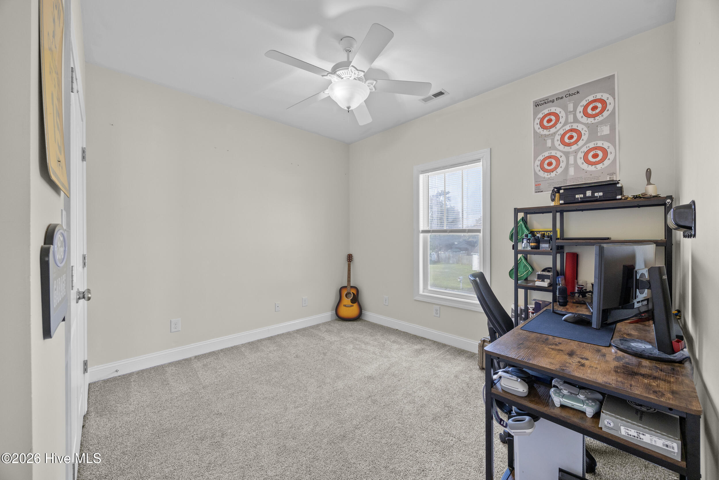 100564548 | Photo 19