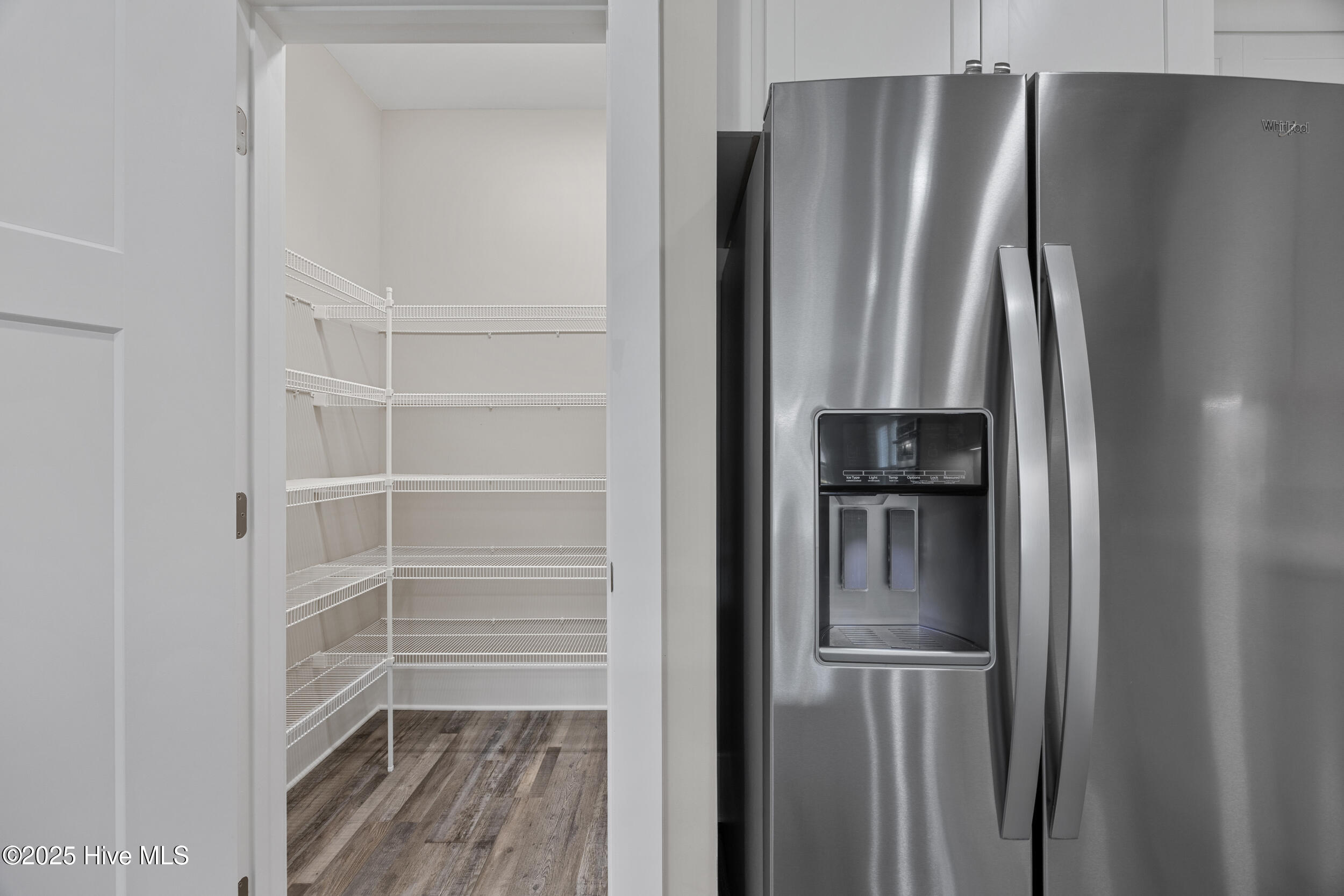 100544586 | Photo 29