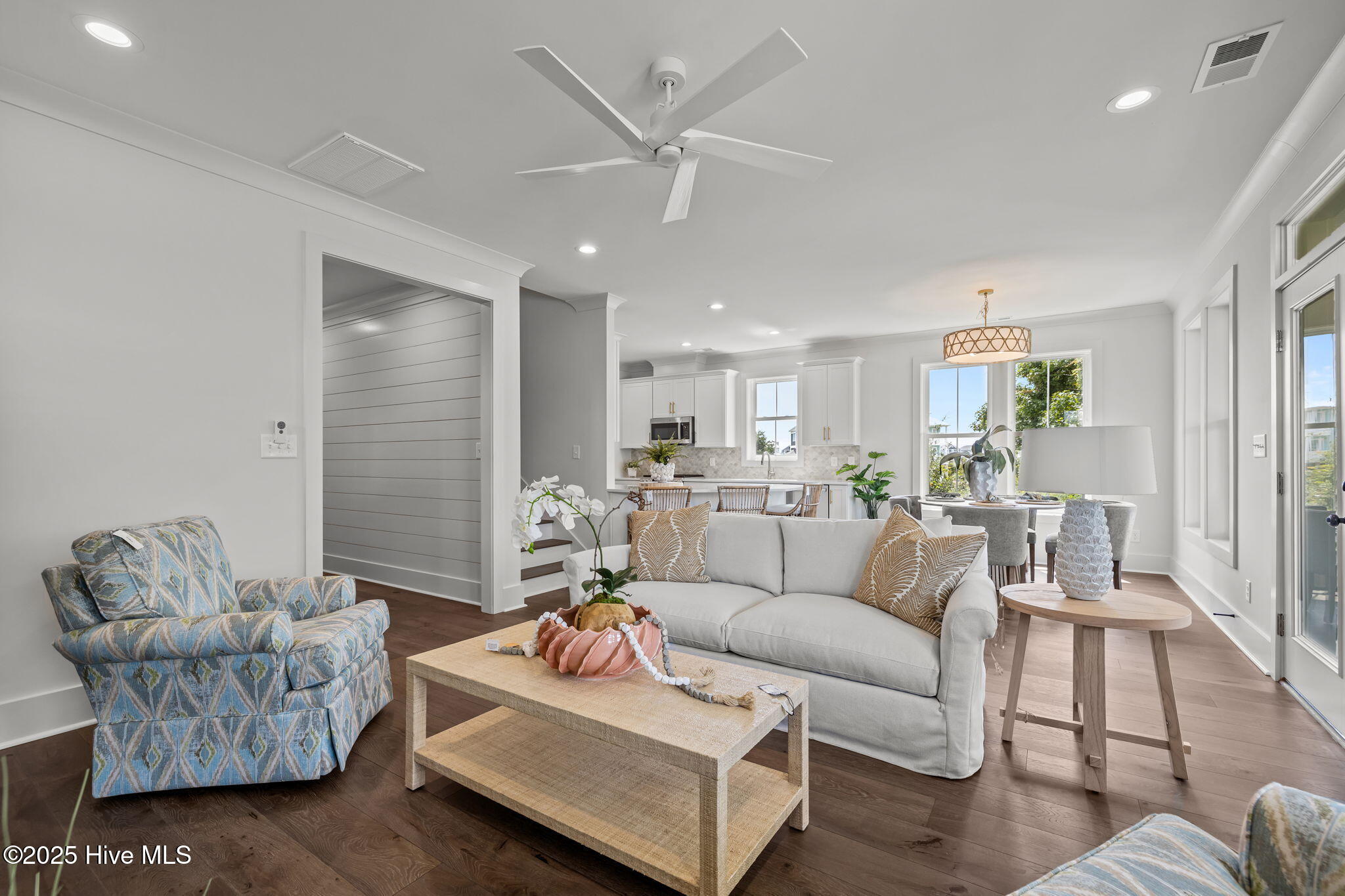 609 Cannonsgate Drive, Newport, NC, 28570