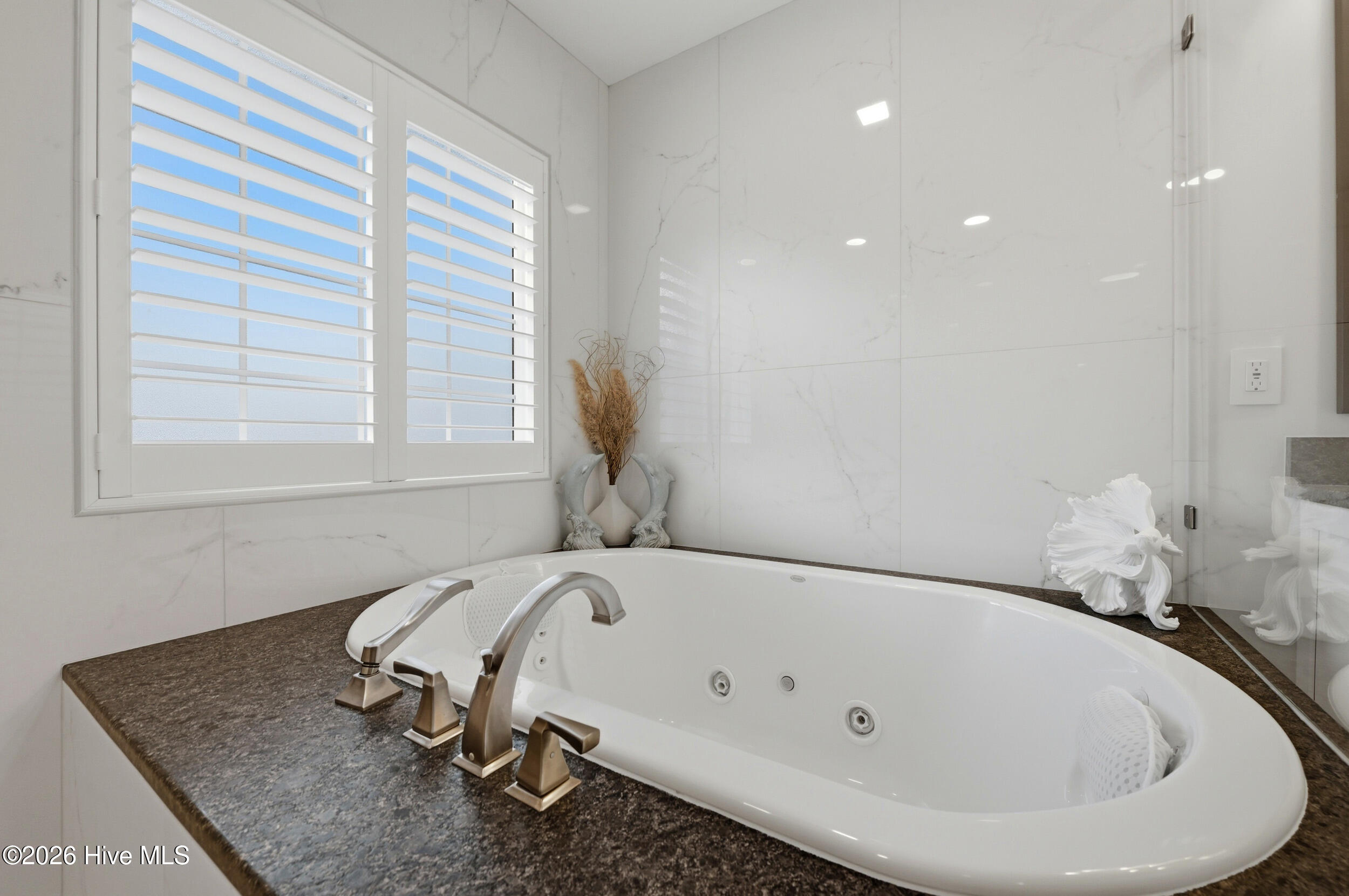 100555561 | Photo 28