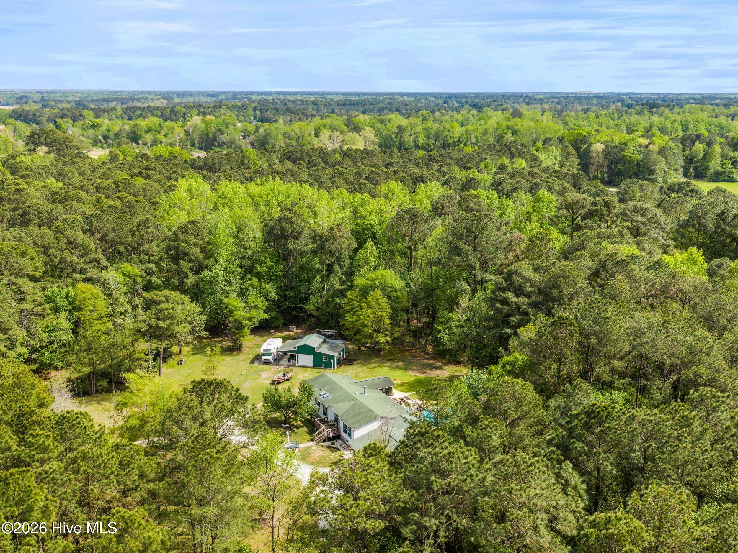 100566420 | Photo 97