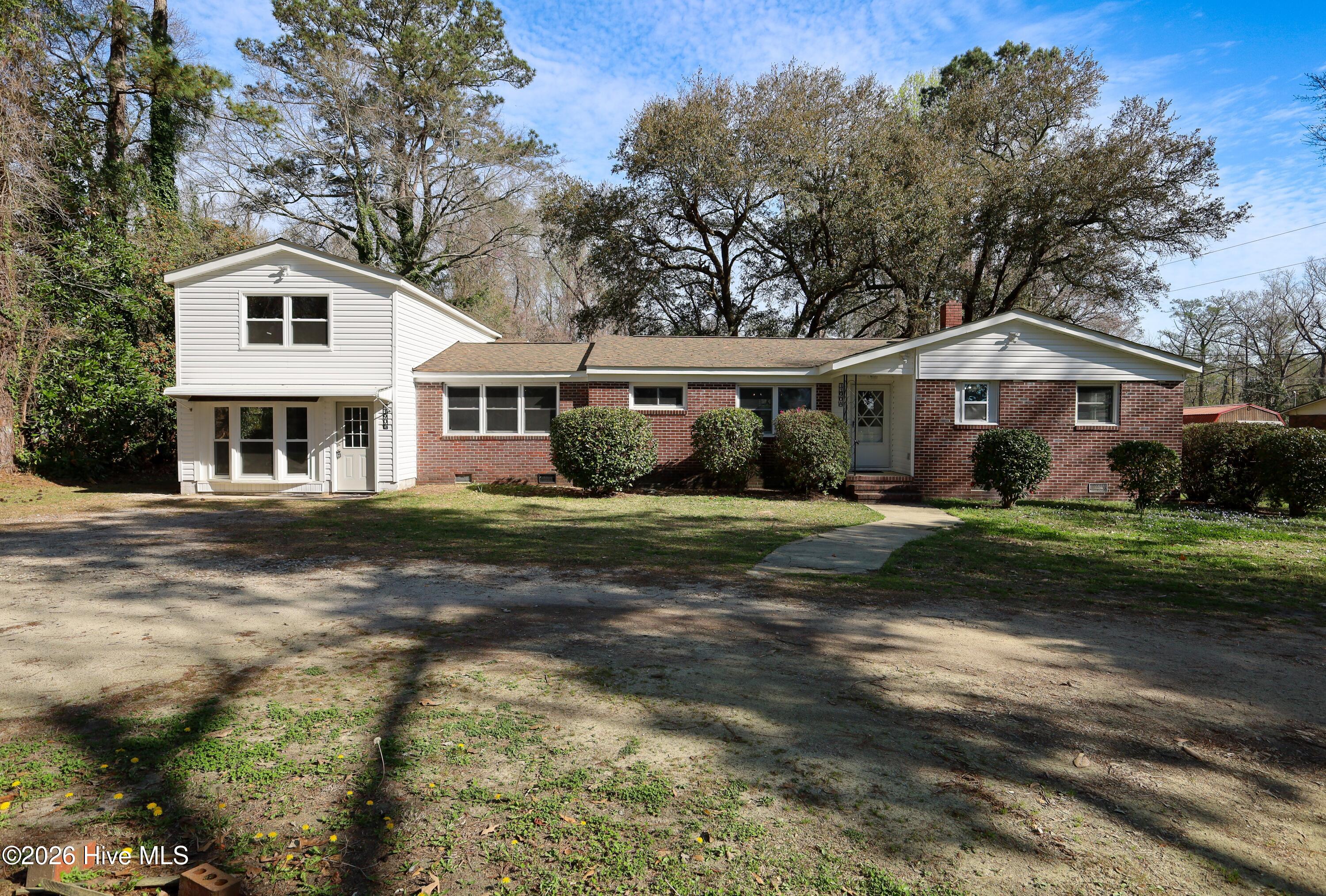 1190 Blue Creek Road UNIT B, Jacksonville, NC, 28540