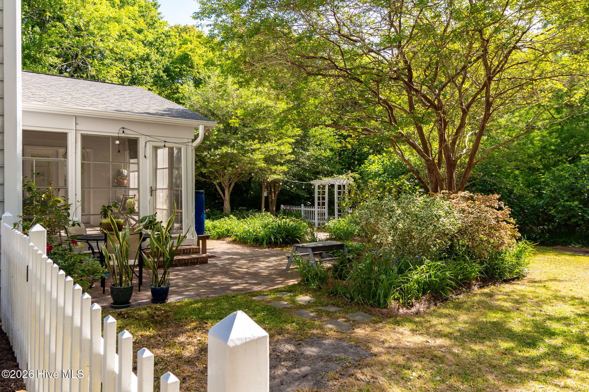 121 Gull Harbor Drive,Newport