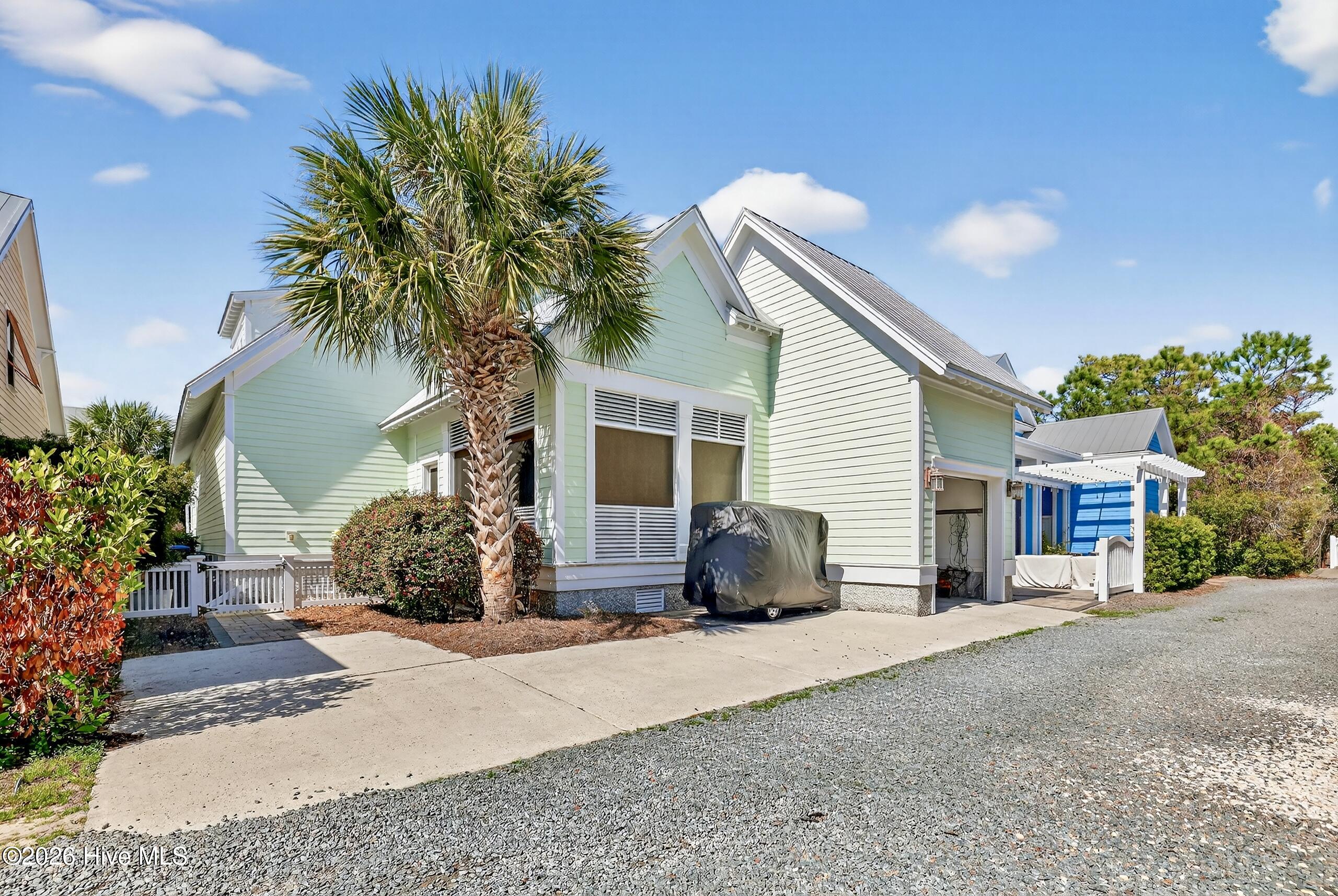 100559035 | Photo 40