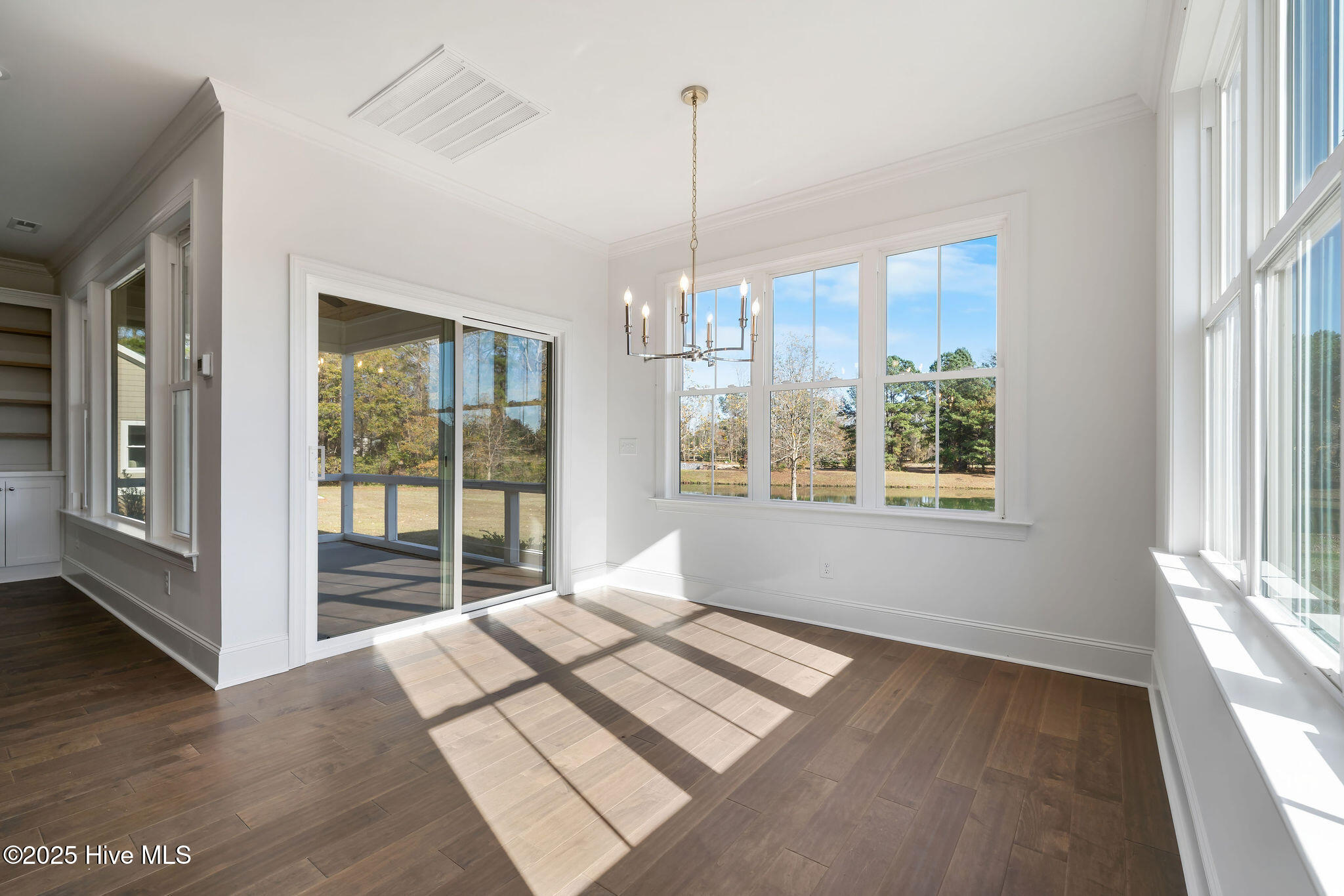 141SycamoreLakesDr-175