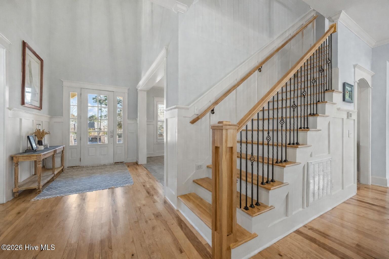 100554318 | Photo 39