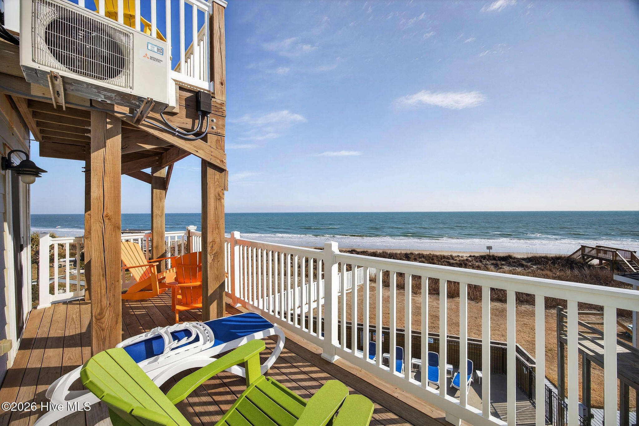 100552371 | Photo 28