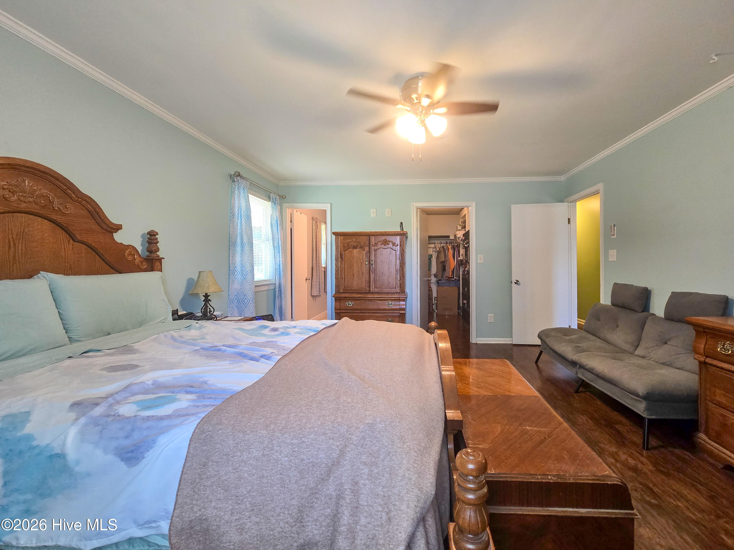 Main Bedroom (1)
