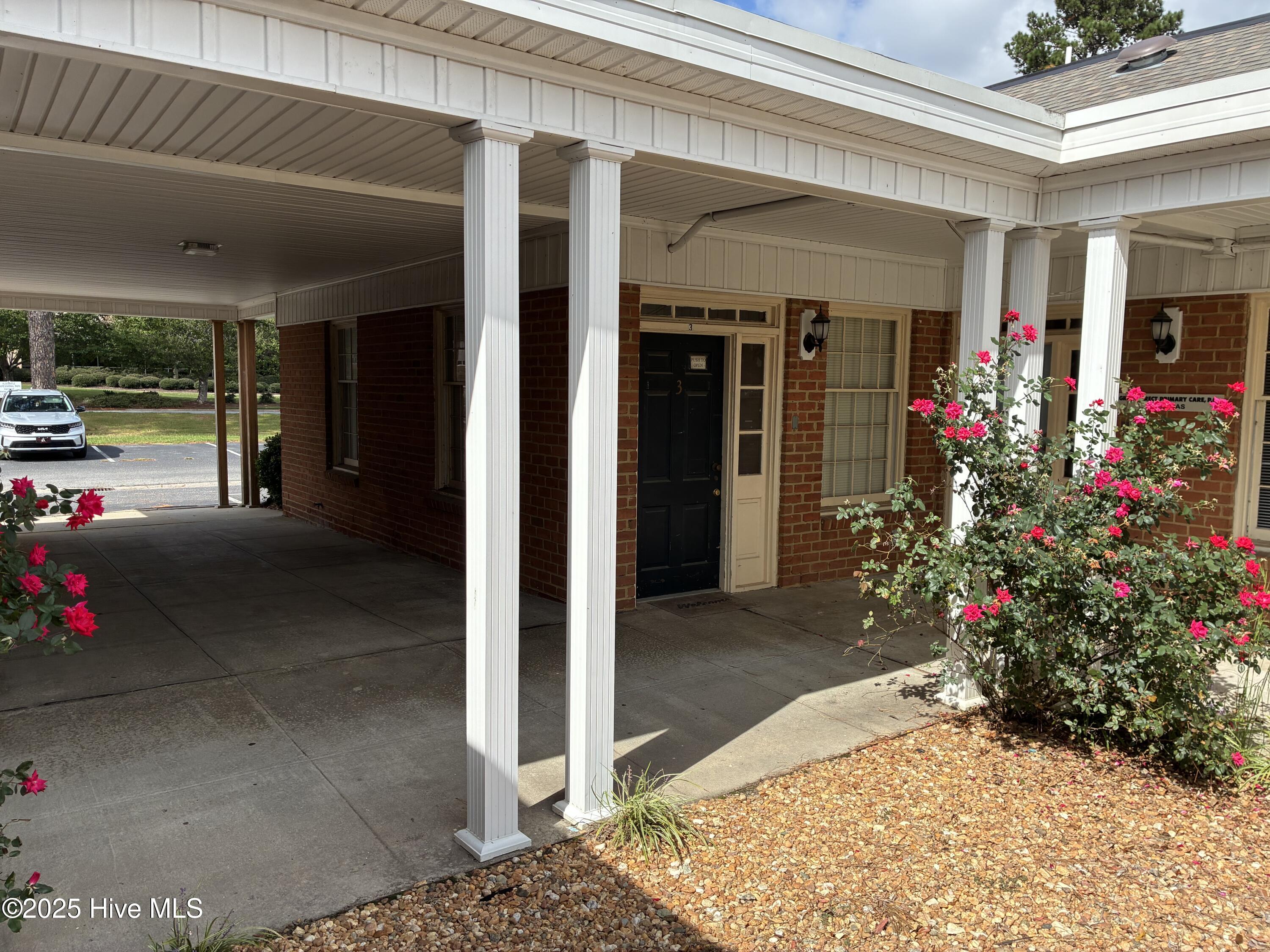 6815 Forest Park Drive UNIT 221, Savannah, GA, 31406