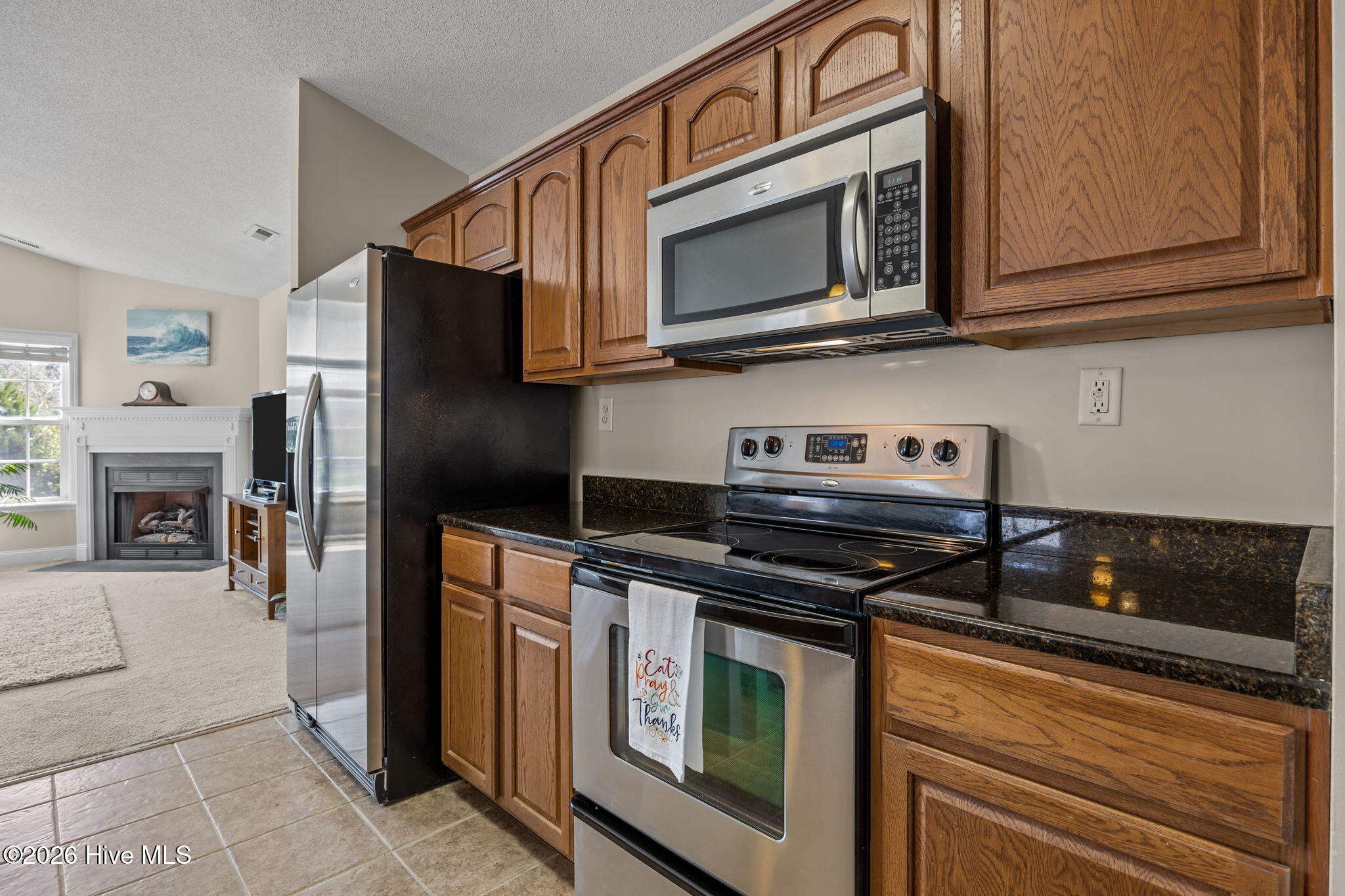 100570536 | Photo 36