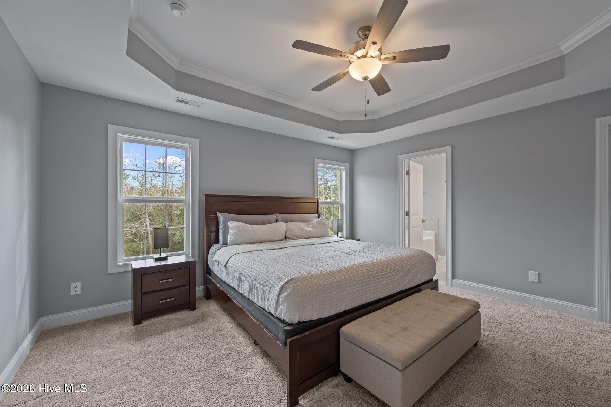 100549197 | Photo 29