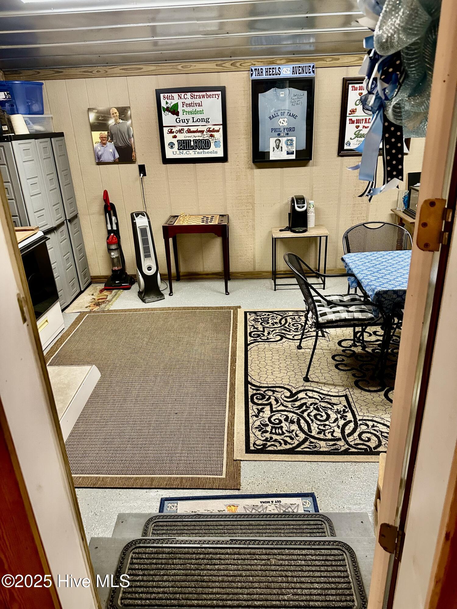 100554772 | Photo 74