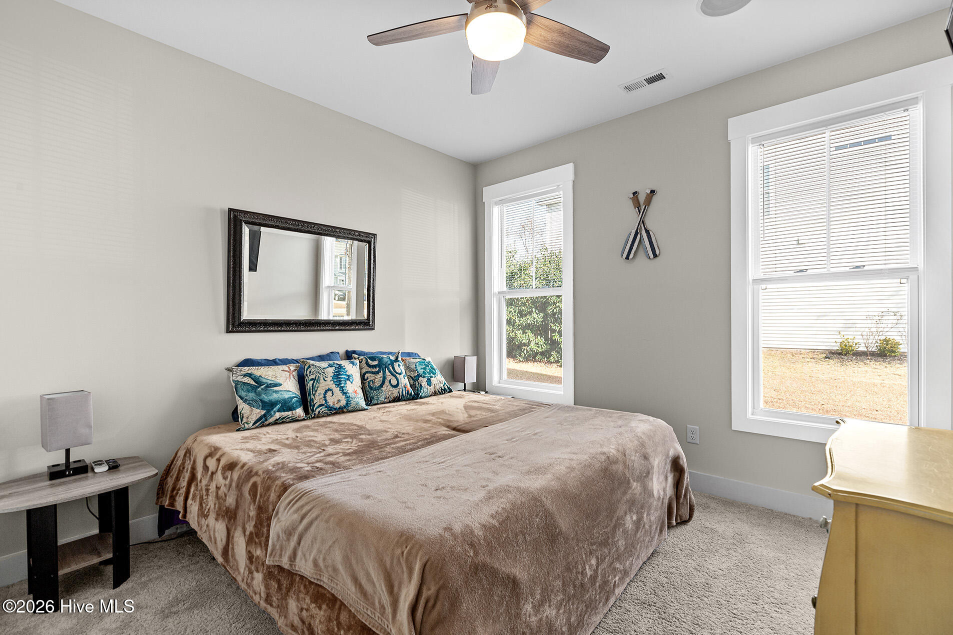 100550596 | Photo 30