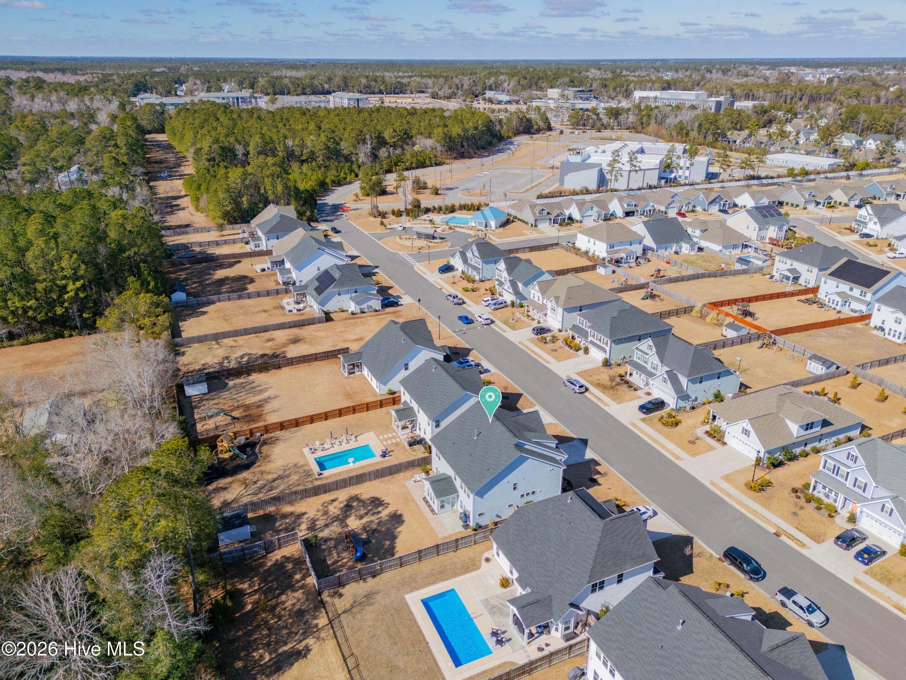 100555311 | Photo 53