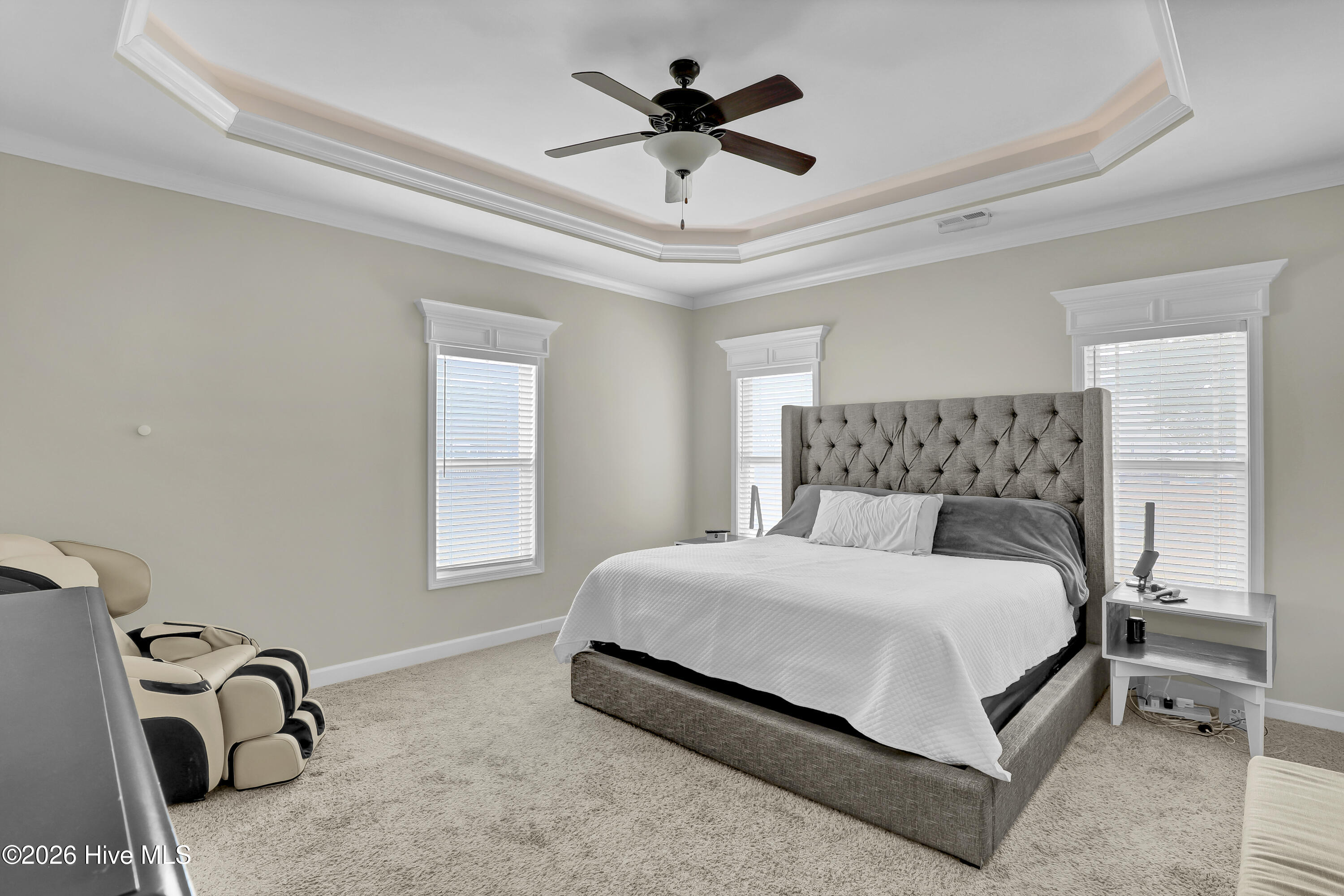 100548162 | Photo 13