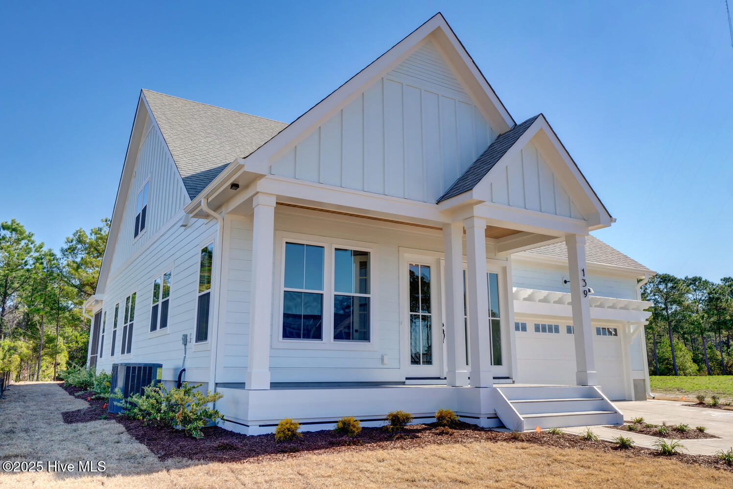 Homes for sale in Sneads Ferry, NC | 209 Creek View Cir, Sneads Ferry, NC 28460 | MLS# 100539915