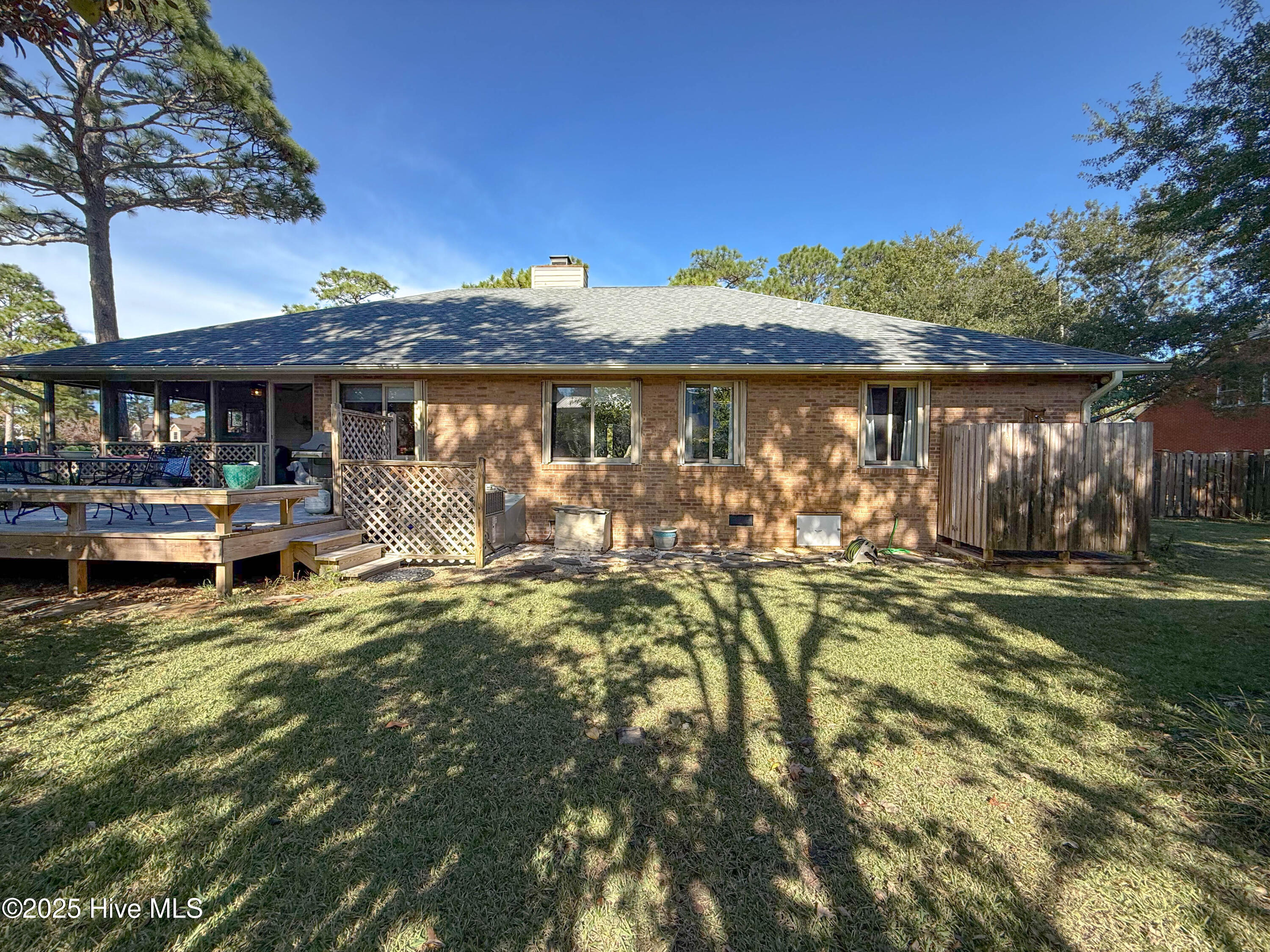 100538841 | Photo 68