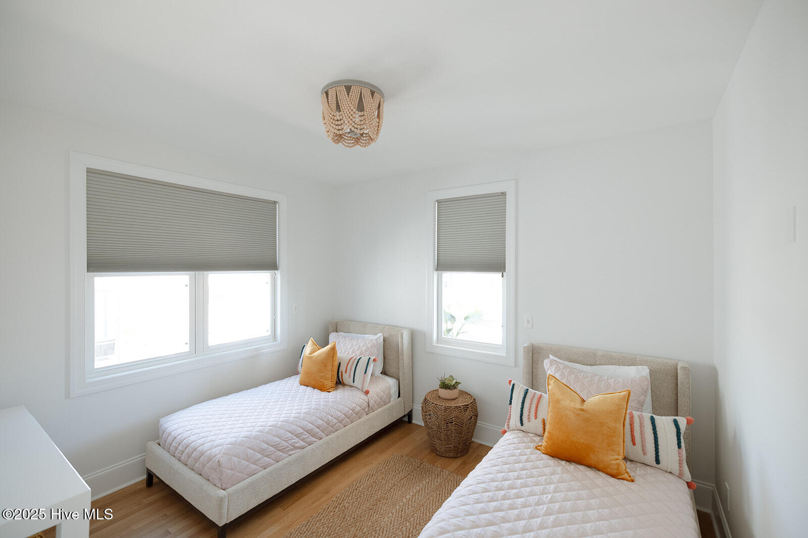 100536787 | Photo 34