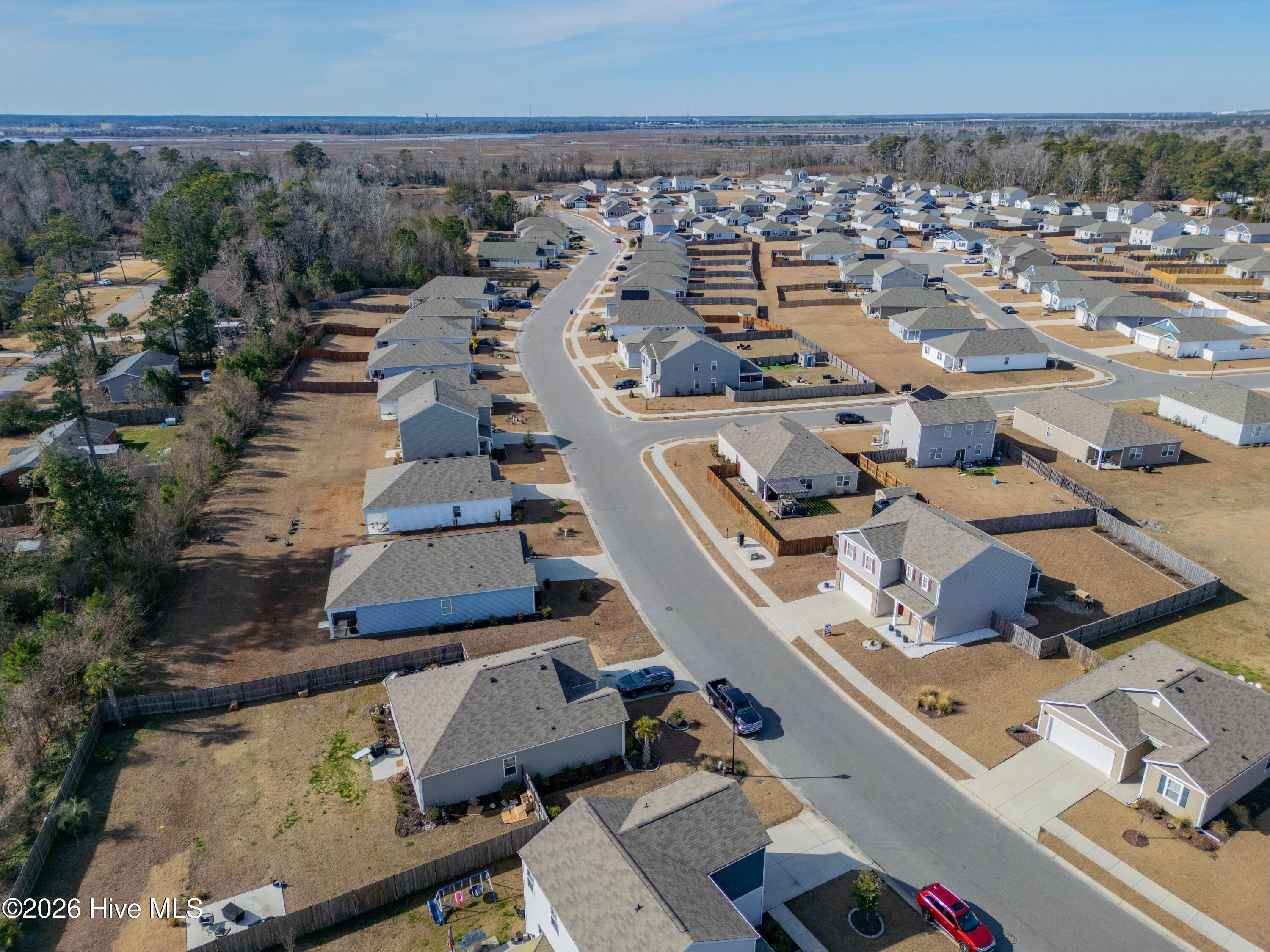 100549338 | Photo 44