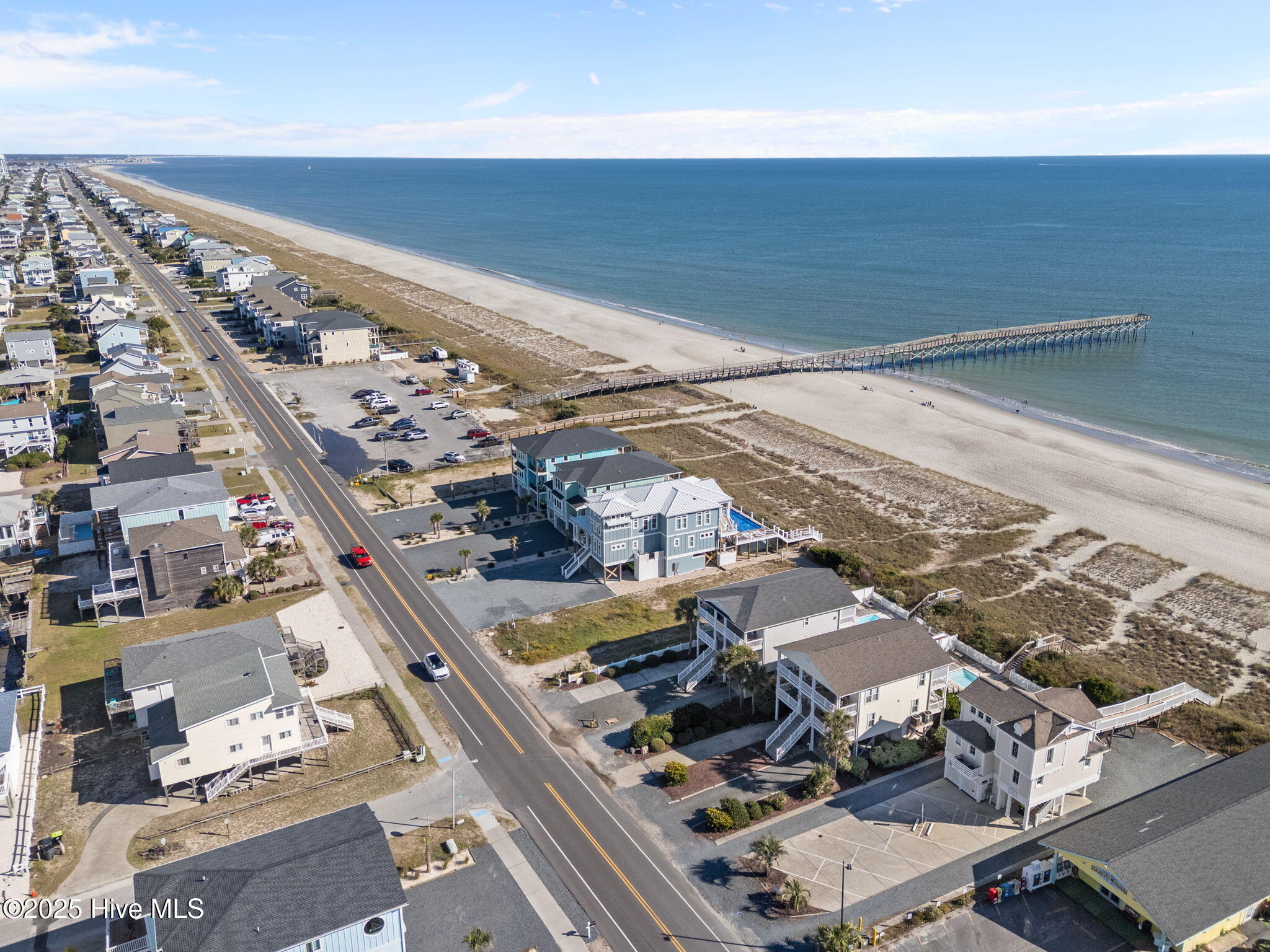 100539989 | Photo 52