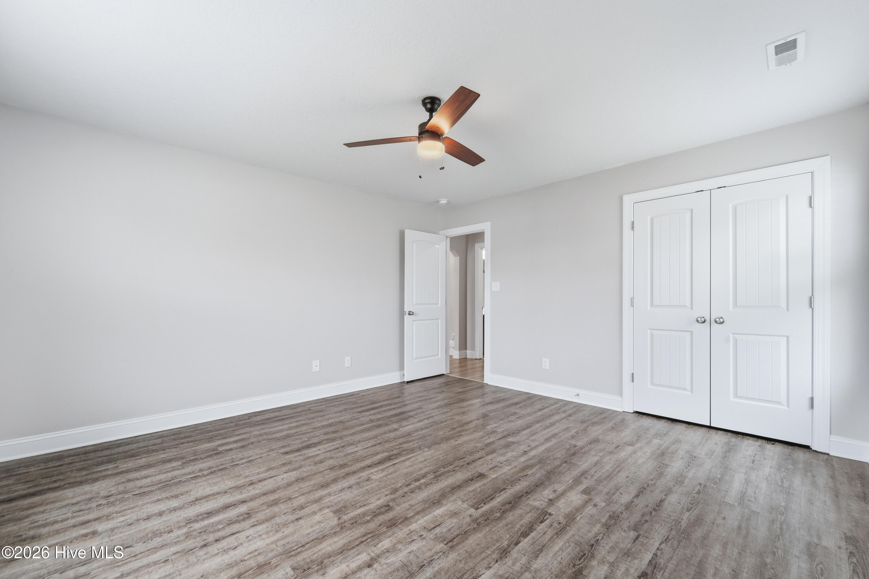 100570478 | Photo 39