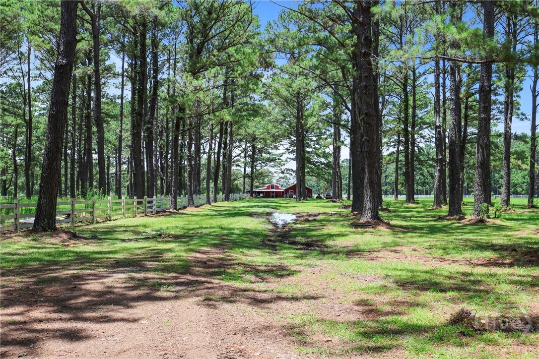5747 Ogeechee Road, Savannah, GA, 31405