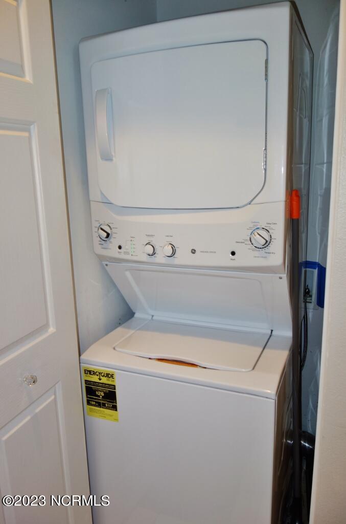 100525146 | Photo 23